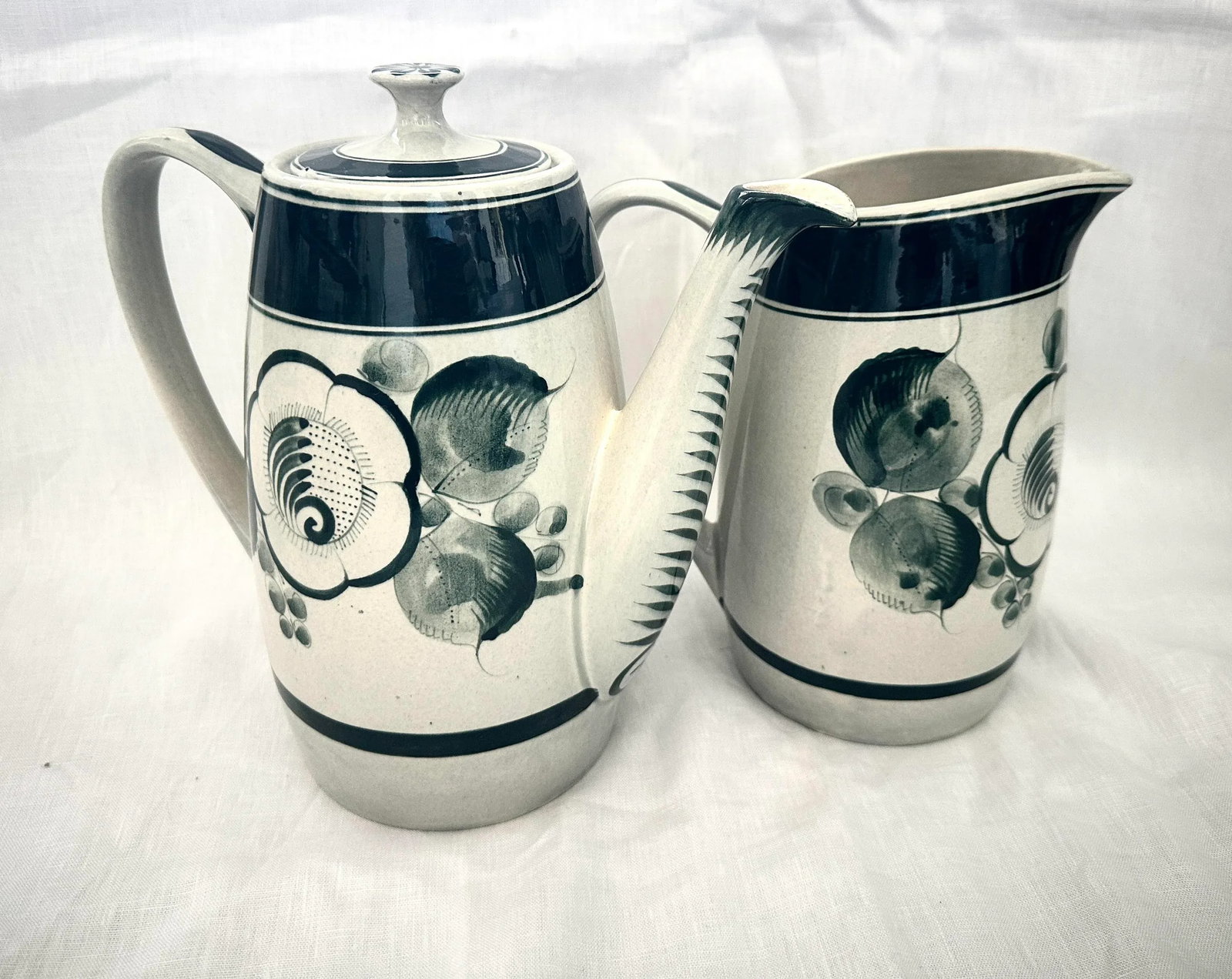 Vintage Pair of Ceramica Artistica "Gomez" Tea Pot/Pitcher - 6