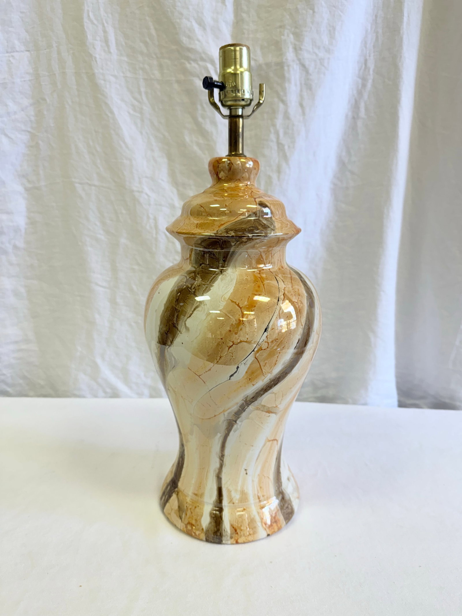 Vintage Chinoiserie Asian Style Ginger Jar Table Lamp in Luster Glaze - 3