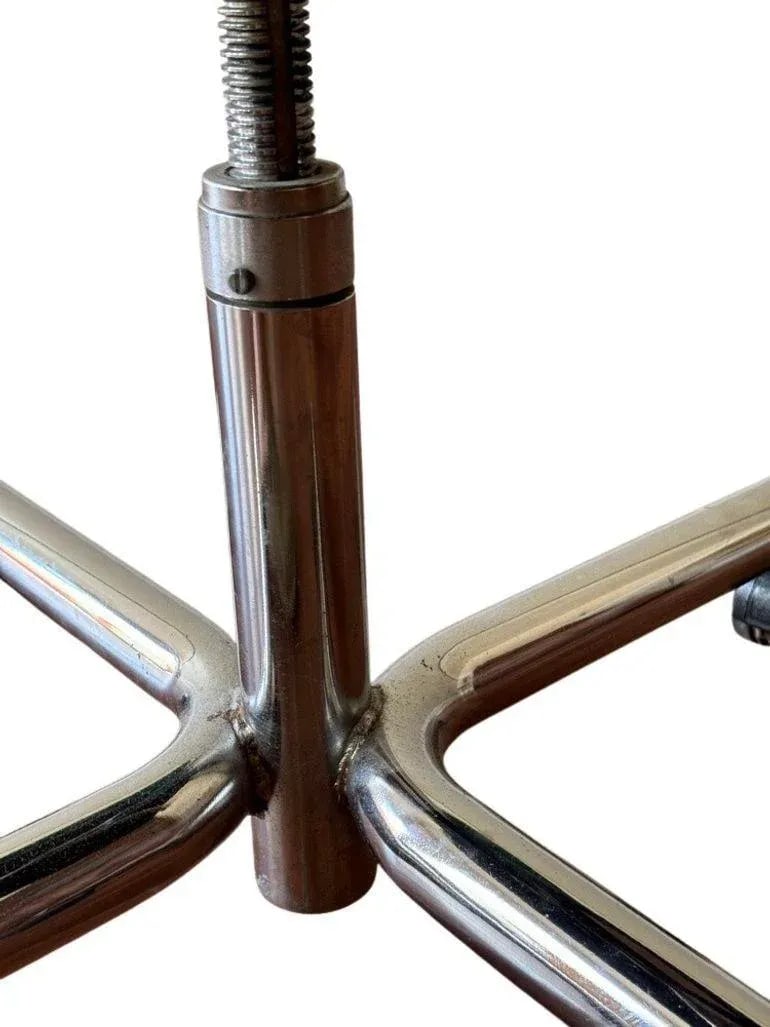 1970s Ray Wilkes for Herman Miller Rollback Office Chair - 9