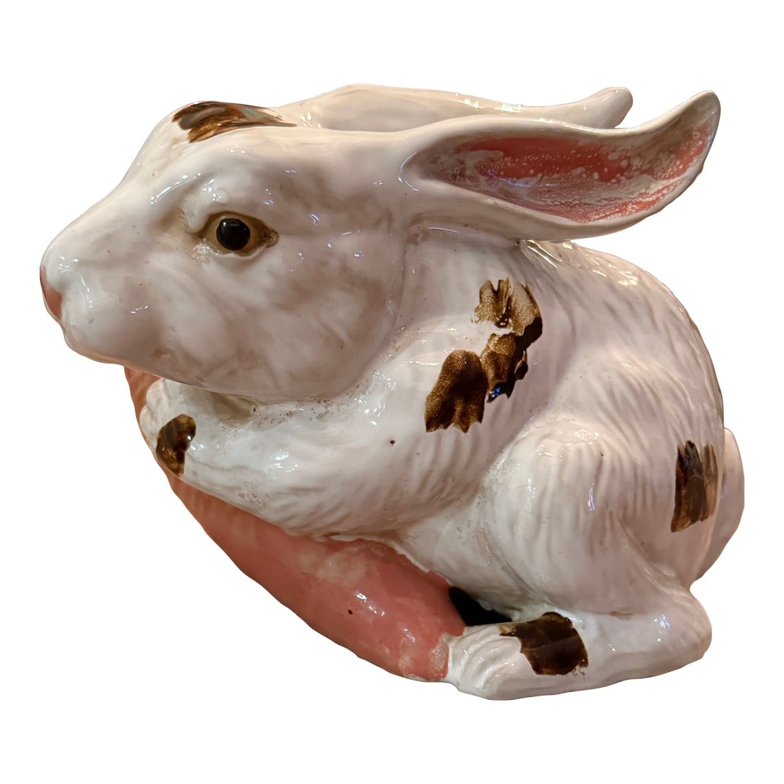 Majolica Bunny Rabbit Holding Large Carrot (1 of 11)