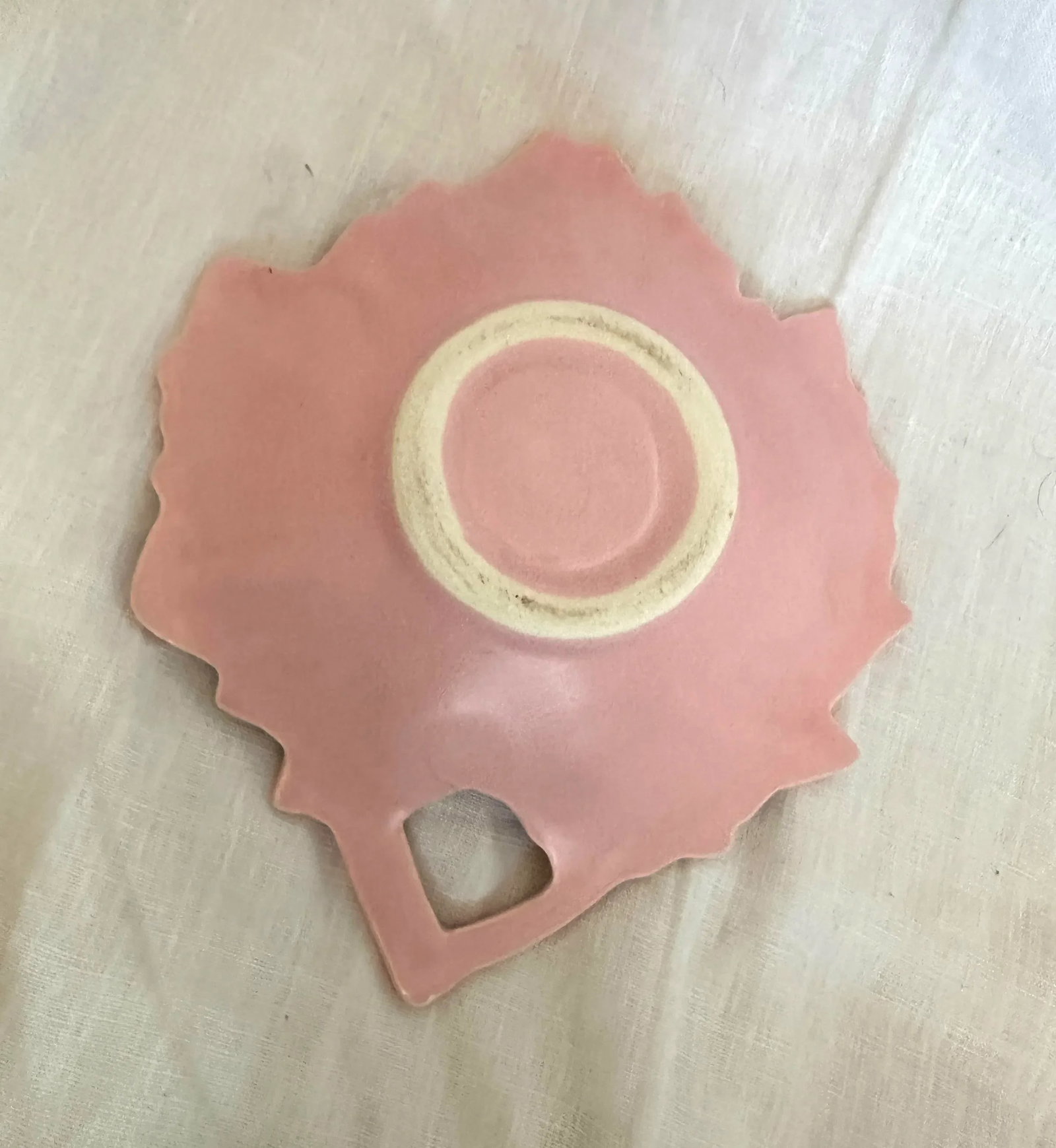 Vintage Dusty Pink Majolica Ceramic Leaf Trinket Dish - 5