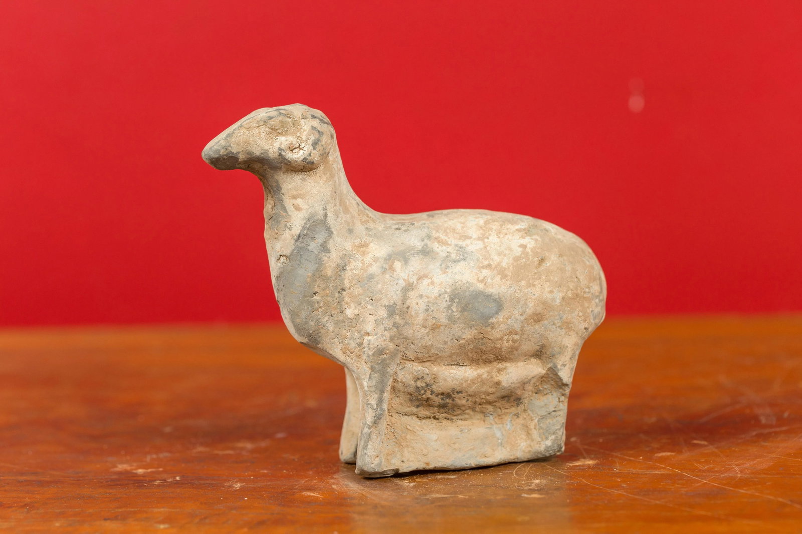 Small Chinese Han Dynasty Terracotta Sheep Mingqi, circa 202 BC-200 AD - 10