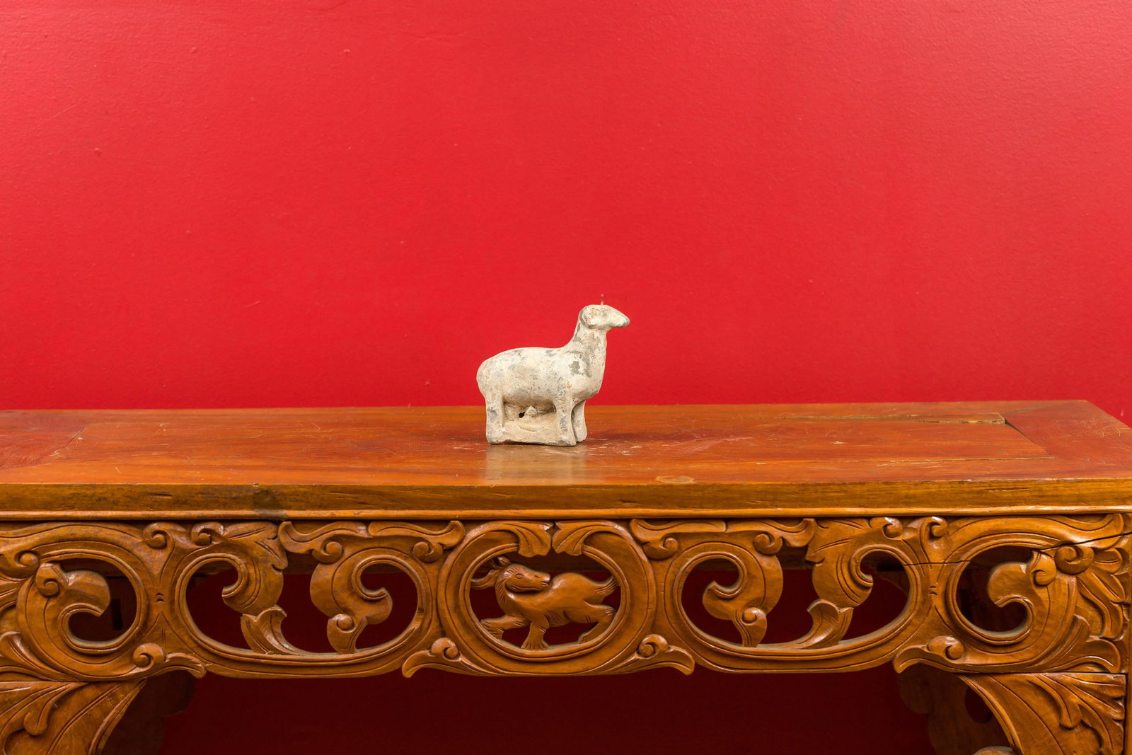 Small Chinese Han Dynasty Terracotta Sheep Mingqi, circa 202 BC-200 AD - 6