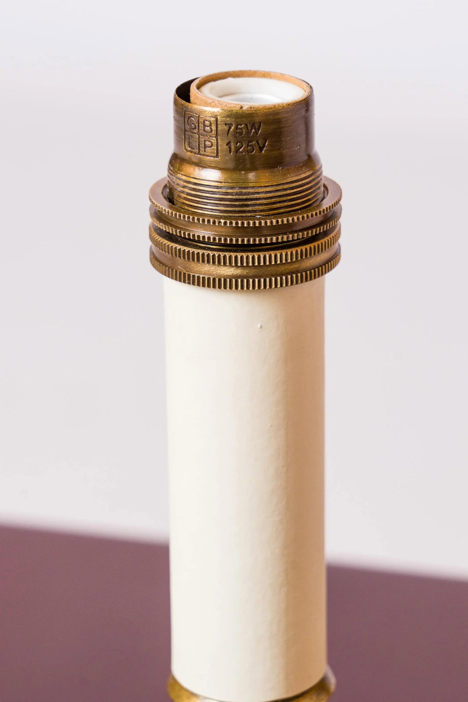 Pair of Neoclassical Style Bronze Candlestick Table Lamps, France 1960s - 4