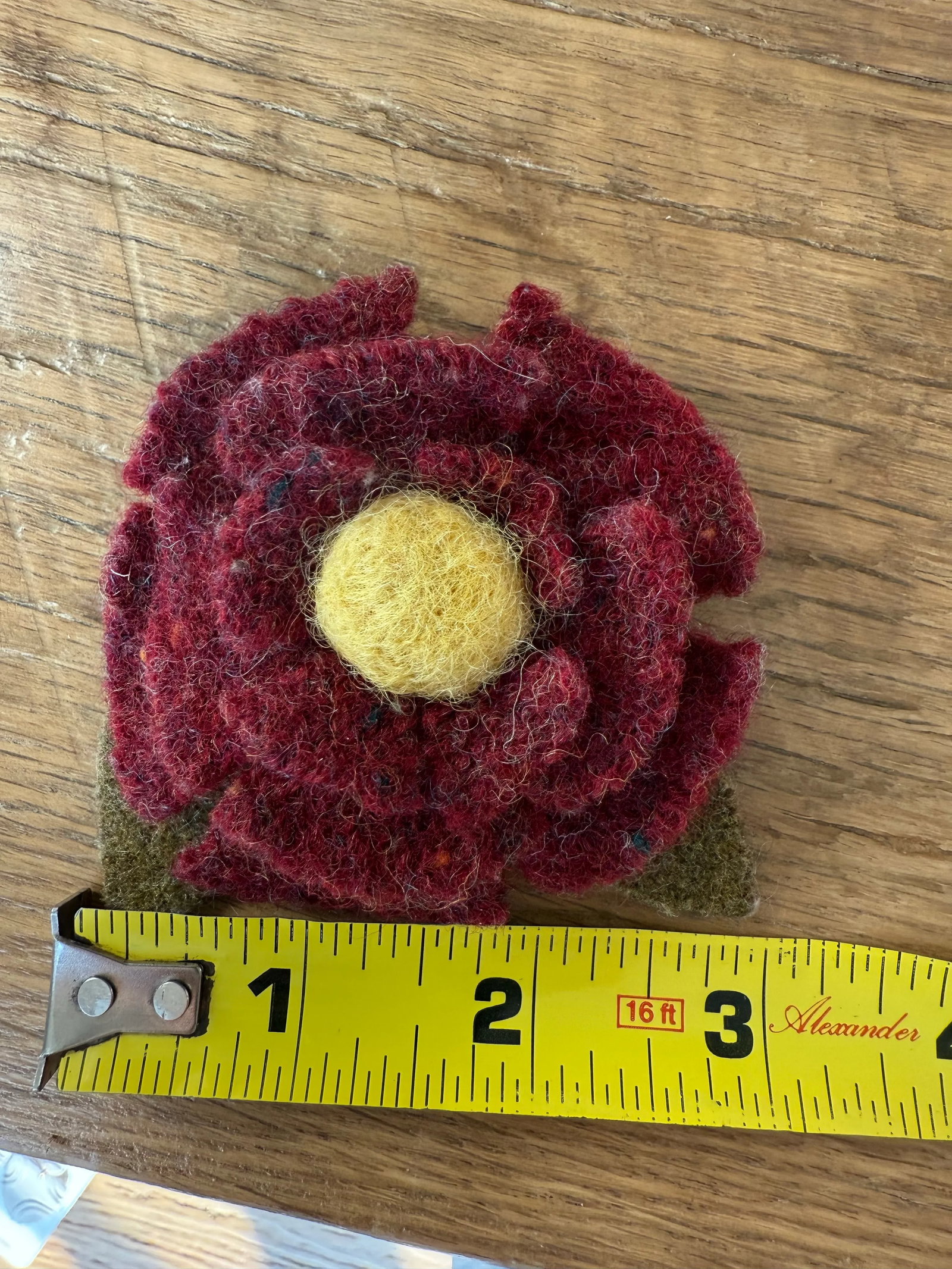 1990s Wool Felt Floral Folk Art Brooch - 5