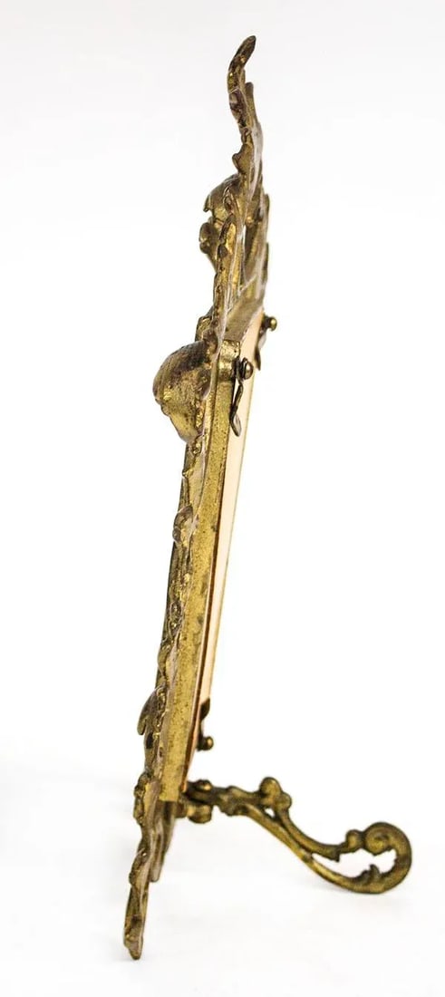 Hollywood Regency Gold Tole Scrolled Picture Frame - 5