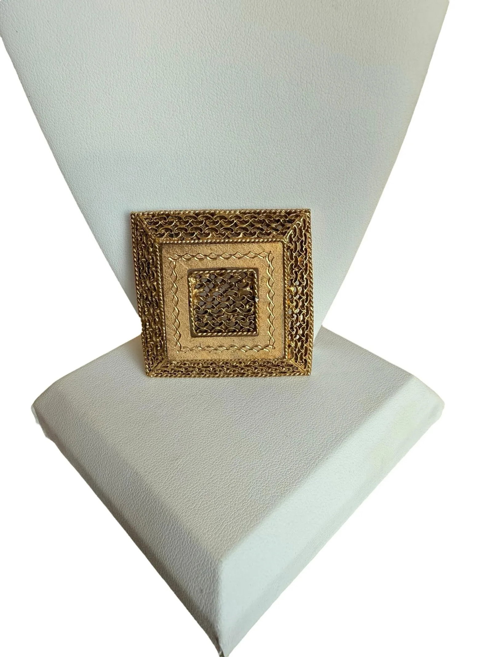 Vintage 1960's Etruscan Revival Square Textured Filigree Brooch - 6