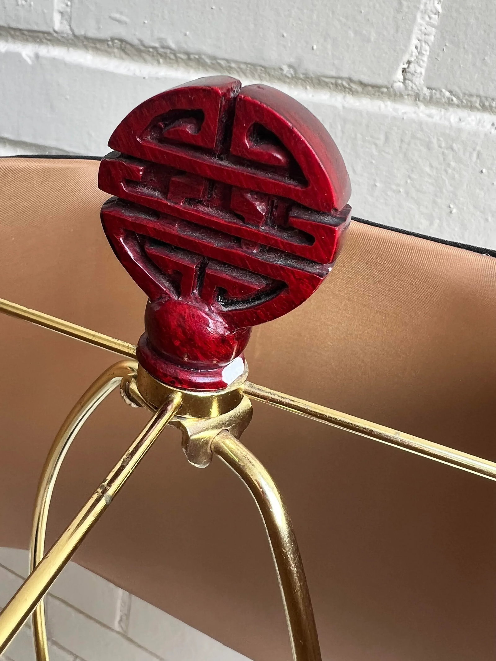 Vintage Chinoiserie Red Hand Painted Table Lamp - 10