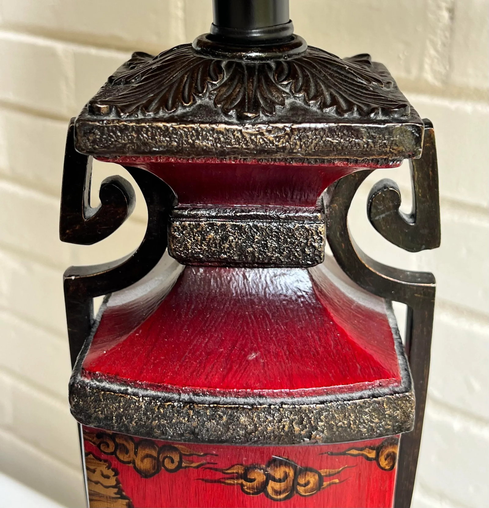 Vintage Chinoiserie Red Hand Painted Table Lamp - 5