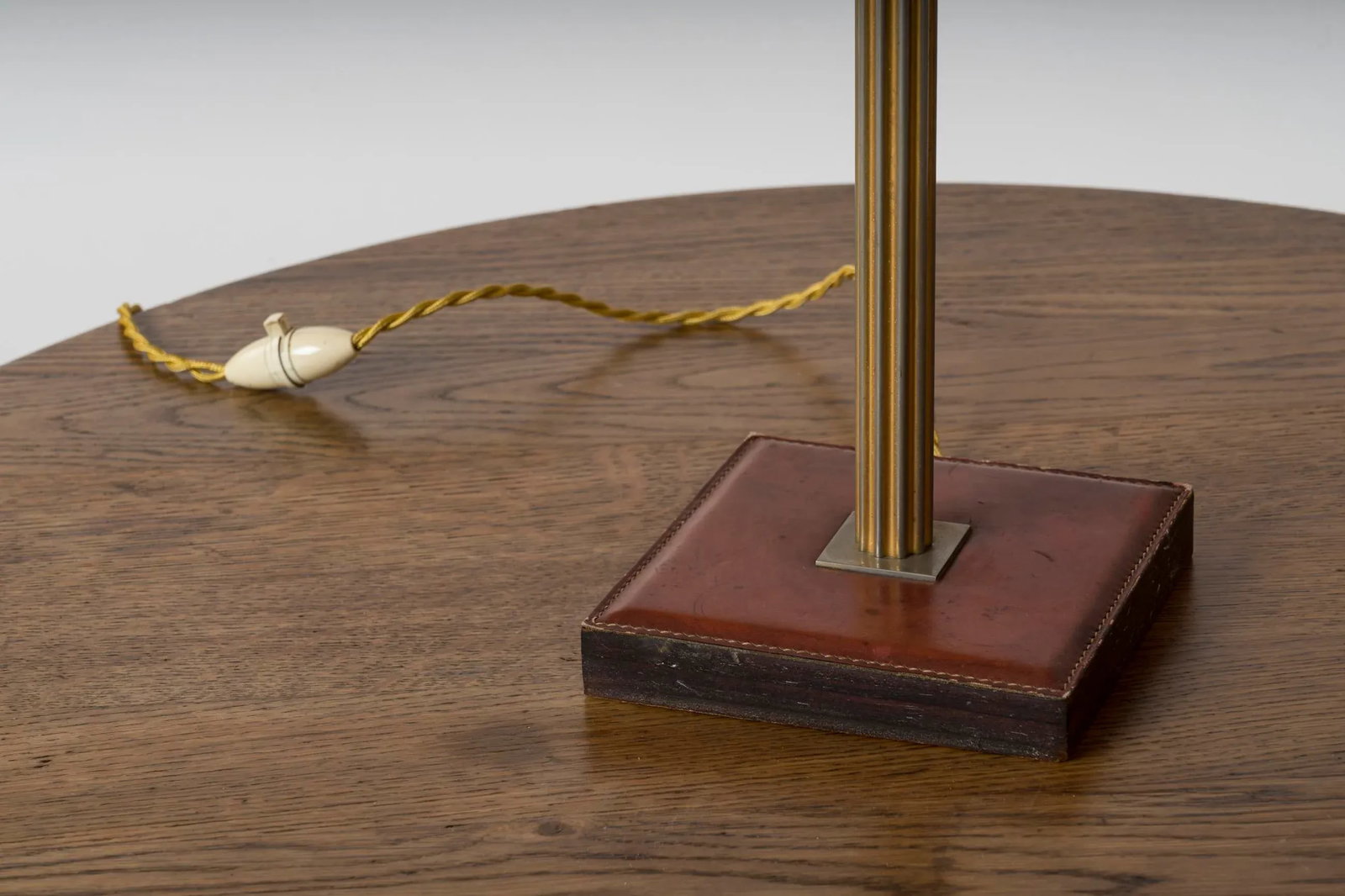 Brass and Leather Table Lamp by Delvaux, Belgium 1960s - 7