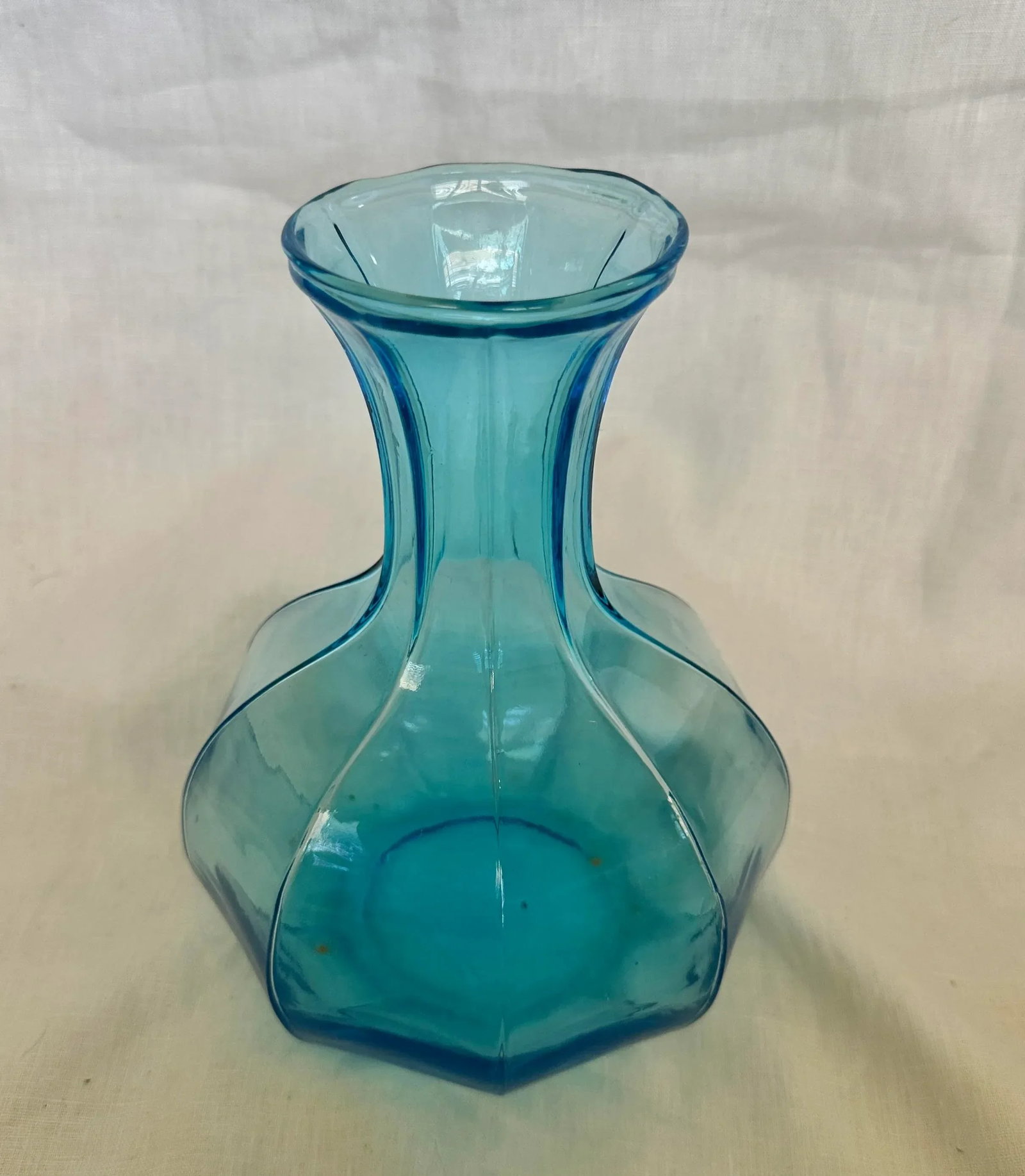 Vintage Indiana Glass Blue Colonial Water Carafe by Tiara - 5