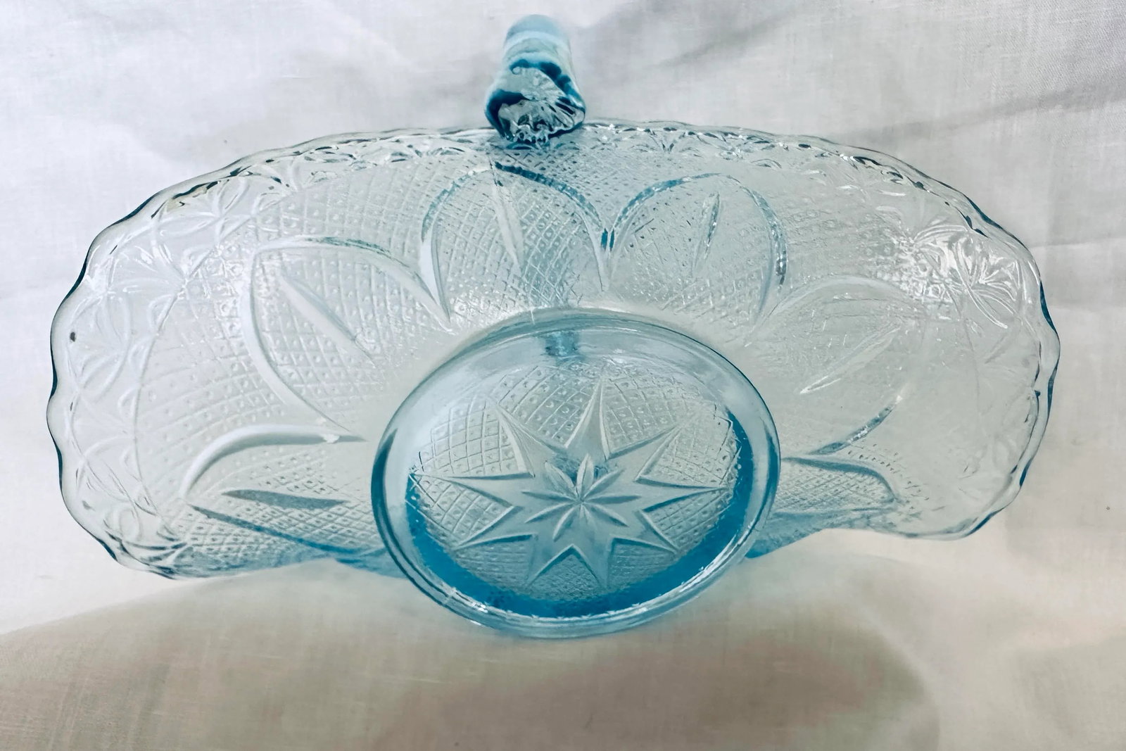 Capri by Princess House Light Blue Glass Basket/Trinket Dish - 4