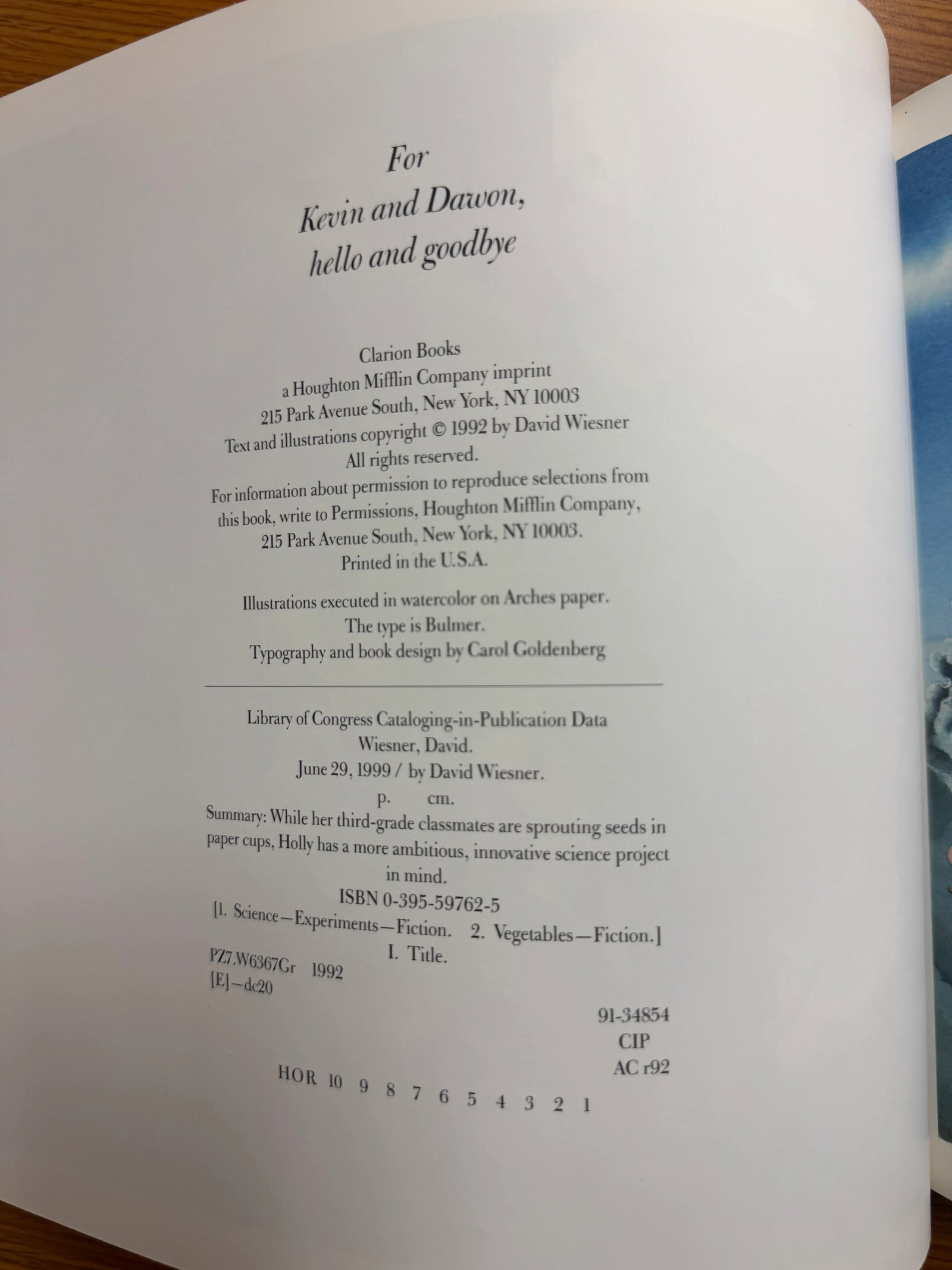 1992 First Edition Children's Hardcover Book June 29, 1999 by David Wiesner - 4