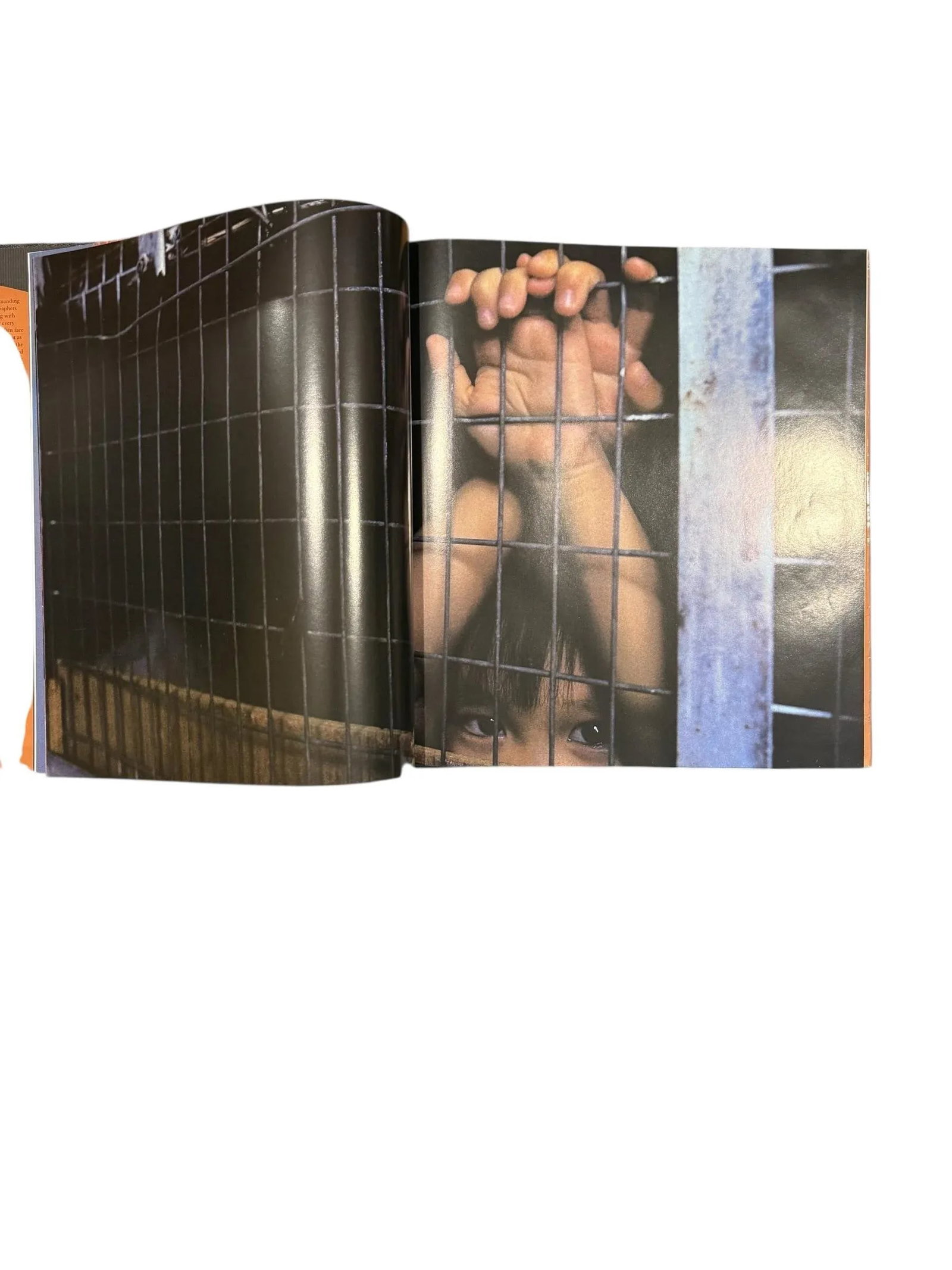 Coffee Table Hardcover Book Women Photographers at National Geographic by Cathy Newman - 6