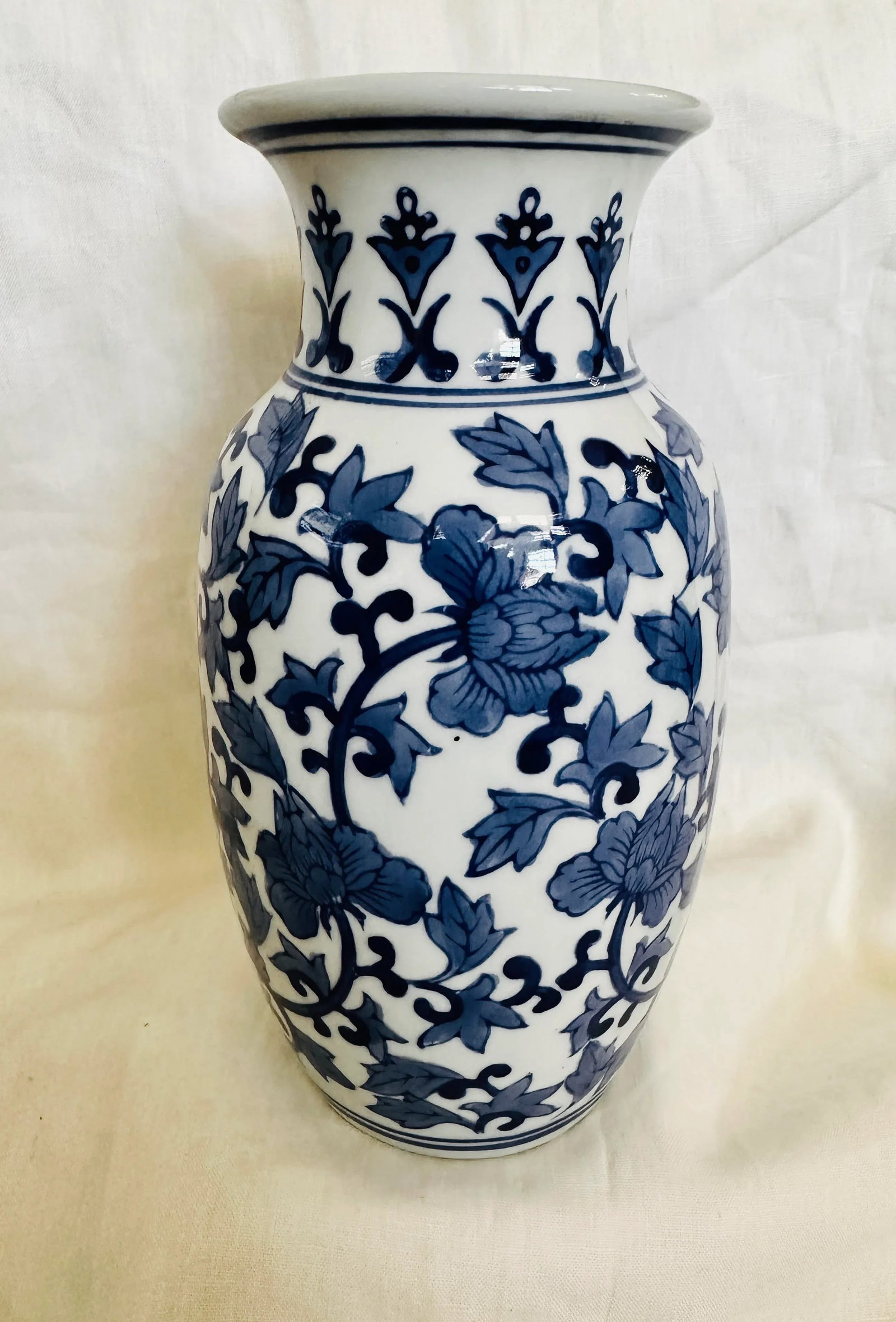 Chinese Blue & White Floral Vase - 2