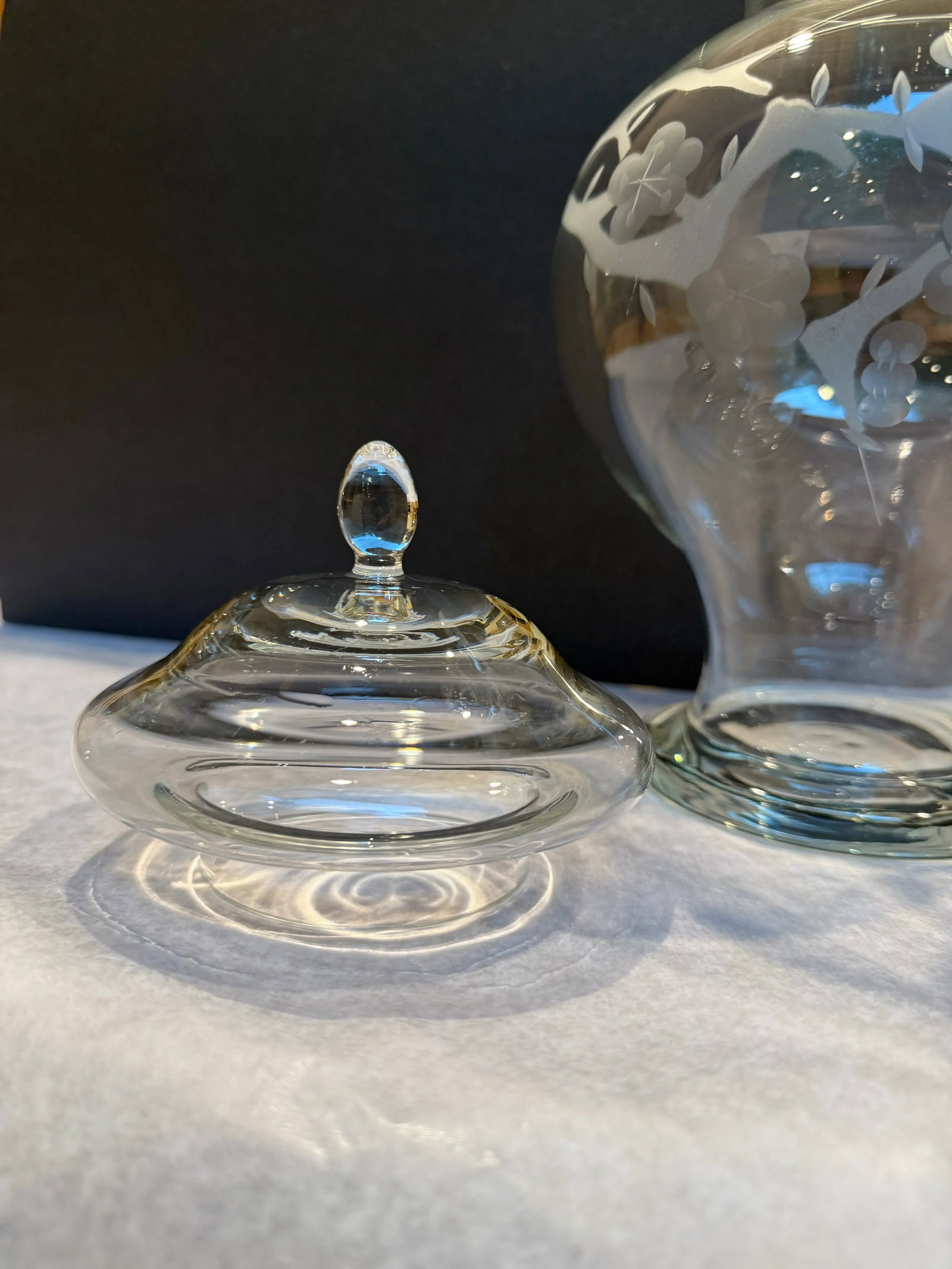 1950s Glass Ginger Jar With Etched Cherry Blossom Birds Motif - 7