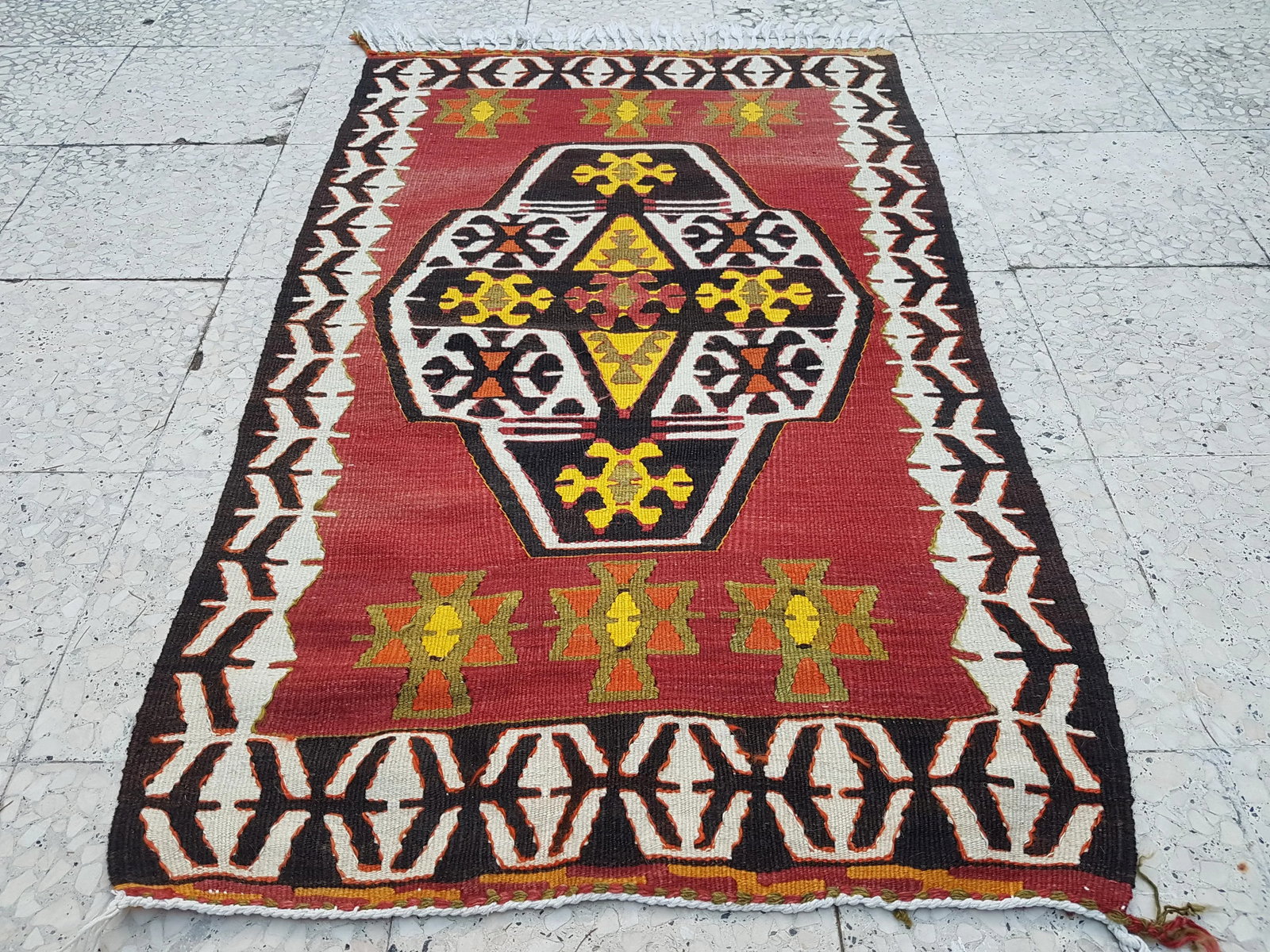 Masterwork Hand-Woven Rug Braided Small Kilim 2'7" X 4'2" - 2