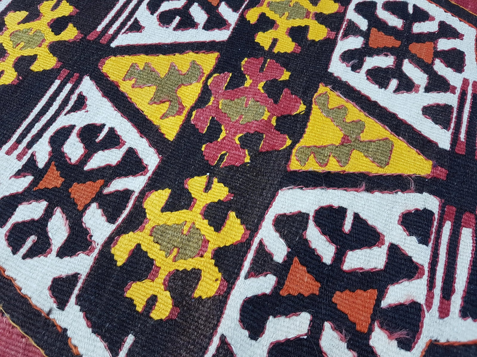 Masterwork Hand-Woven Rug Braided Small Kilim 2'7" X 4'2" - 7