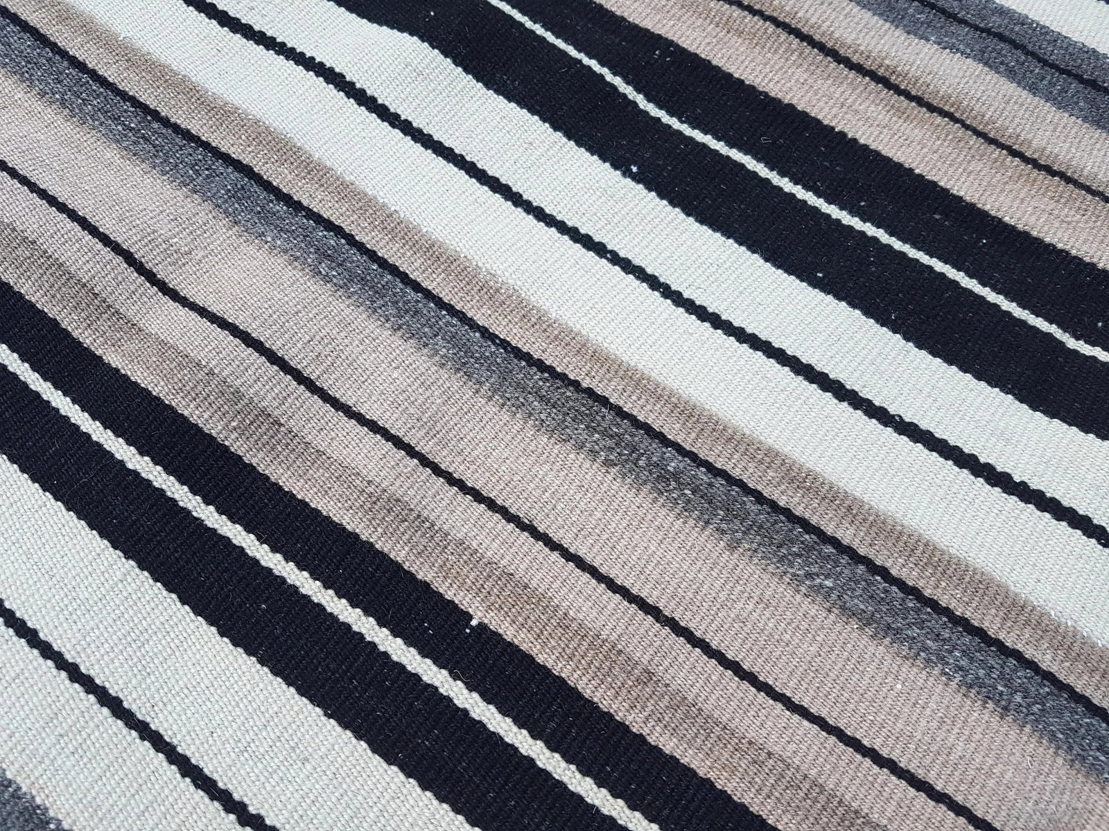 Turkish Organic Hemp Sisal Kilim Rug 4'9" X 9'3" - 7