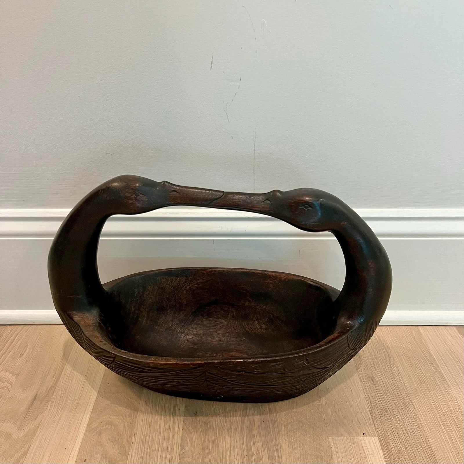 Late 20th Century Vintage Kissing Swans Wood Carved Basket - 3