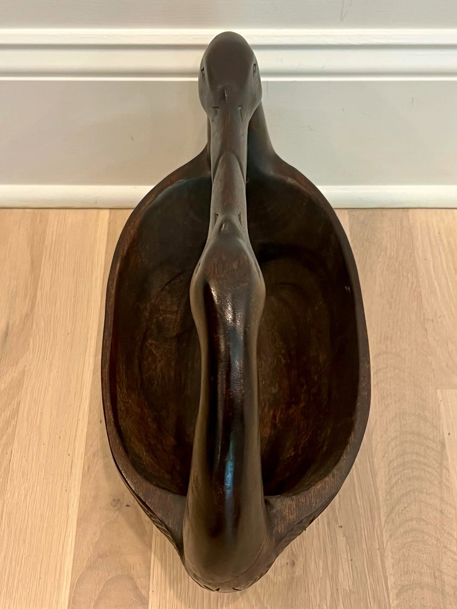 Late 20th Century Vintage Kissing Swans Wood Carved Basket - 4