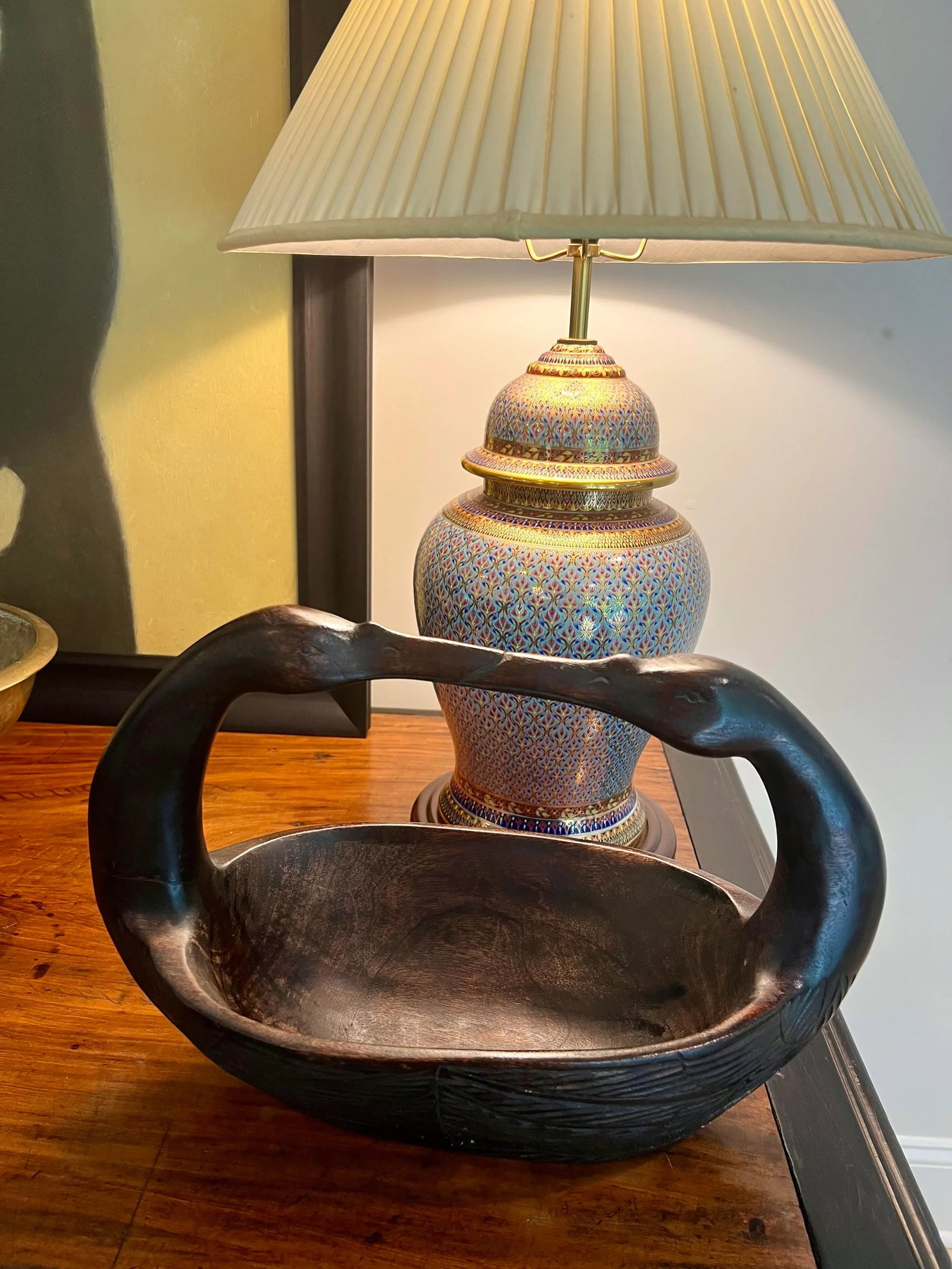 Late 20th Century Vintage Kissing Swans Wood Carved Basket - 8