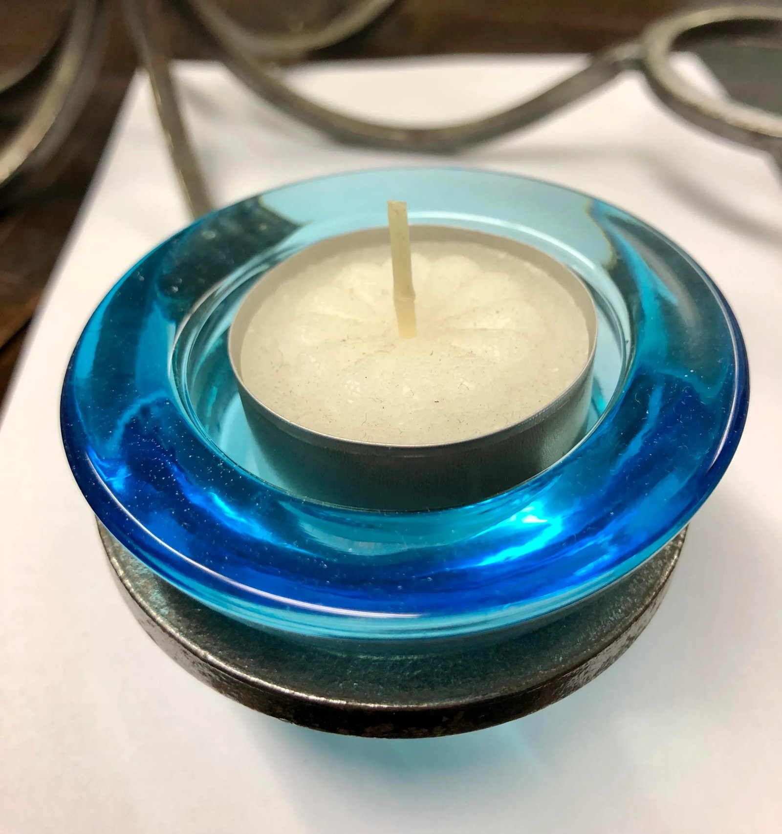 Artisan Vintage Wrought Iron Table Chandelier - 12