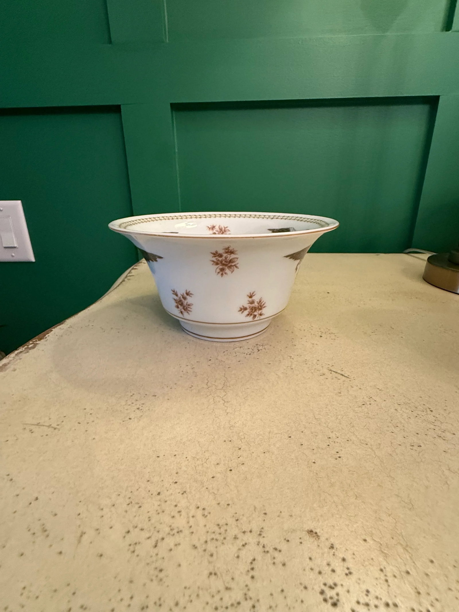 Early American Eagle Bowl - 4