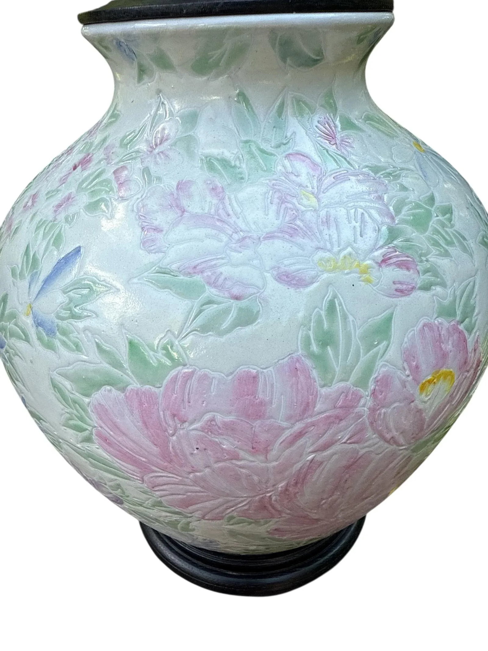 1970s Chinoiserie Table Lamp Ginger Jar Ceramic Floral Painted Famille Rose - 11