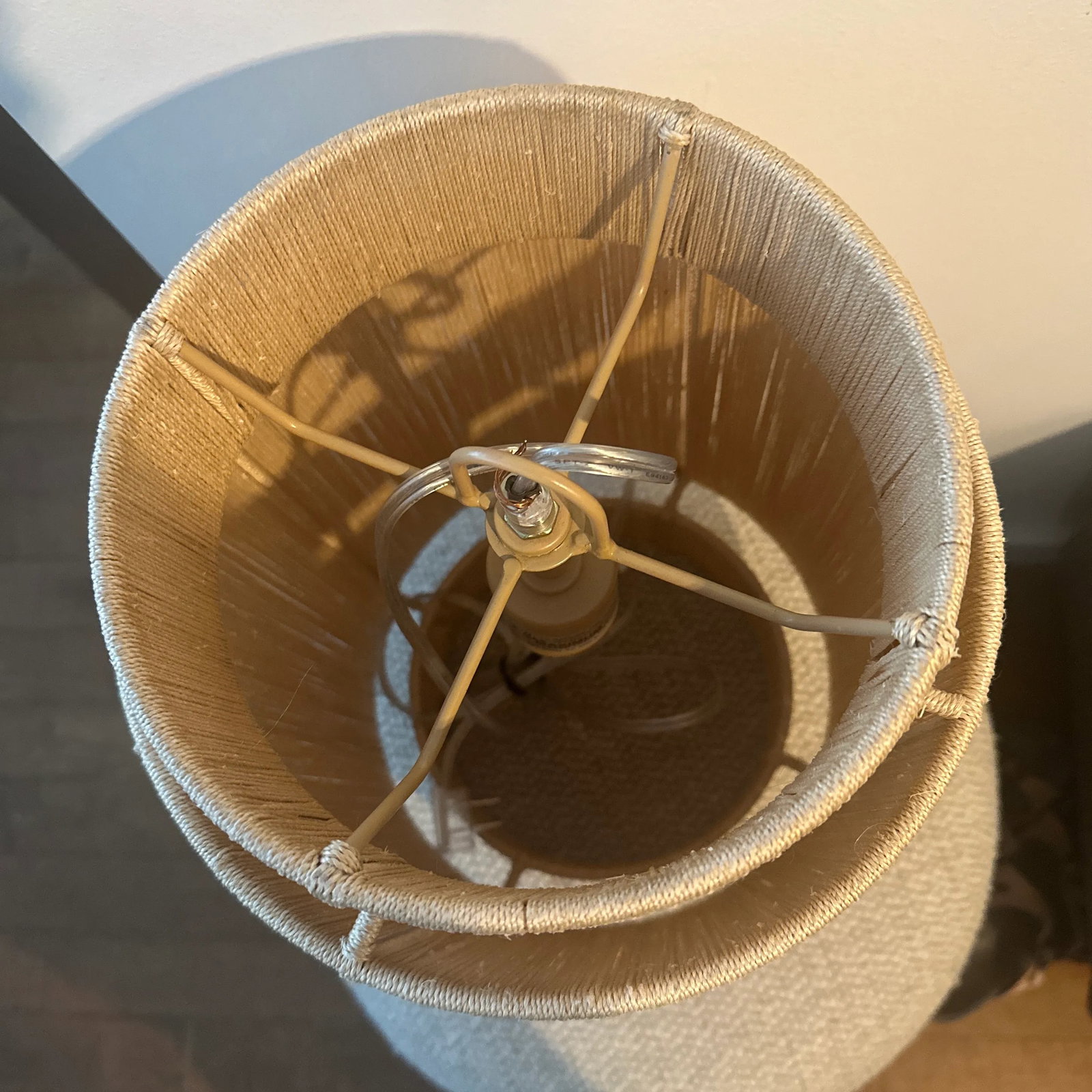 Contemporary Small Pendant Attributed to Everly Palecek - 2