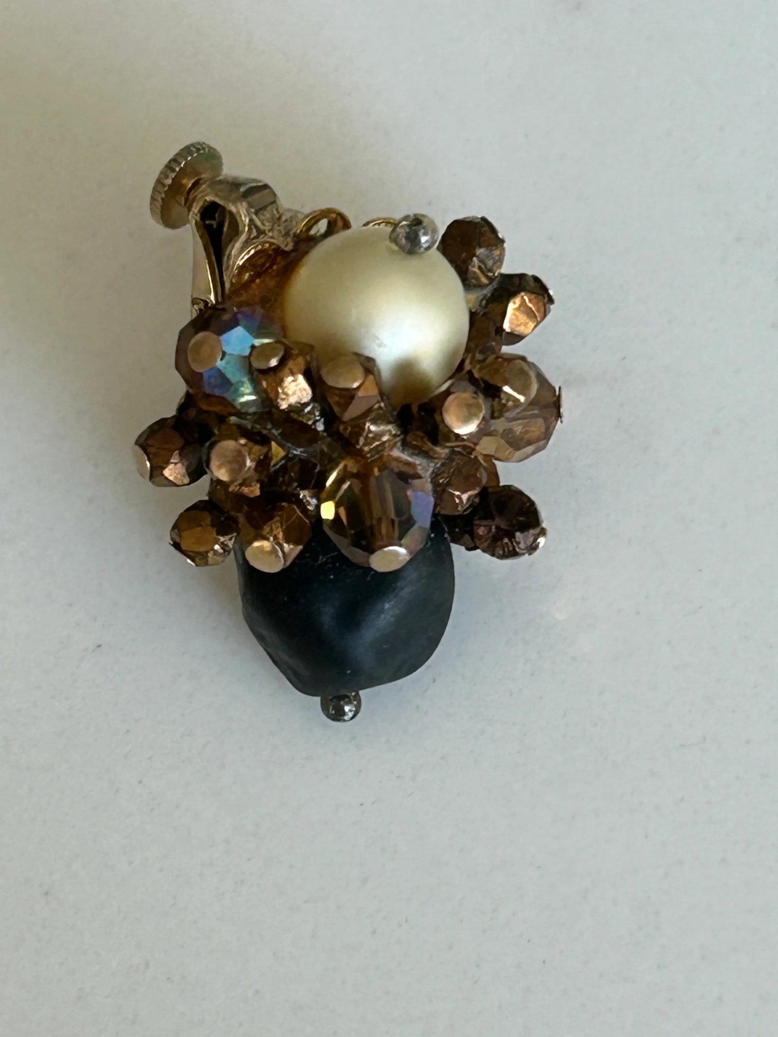 Vintage Vendome Cluster Earrings - Ivory, Black and Gold Tone, A Pair - 5