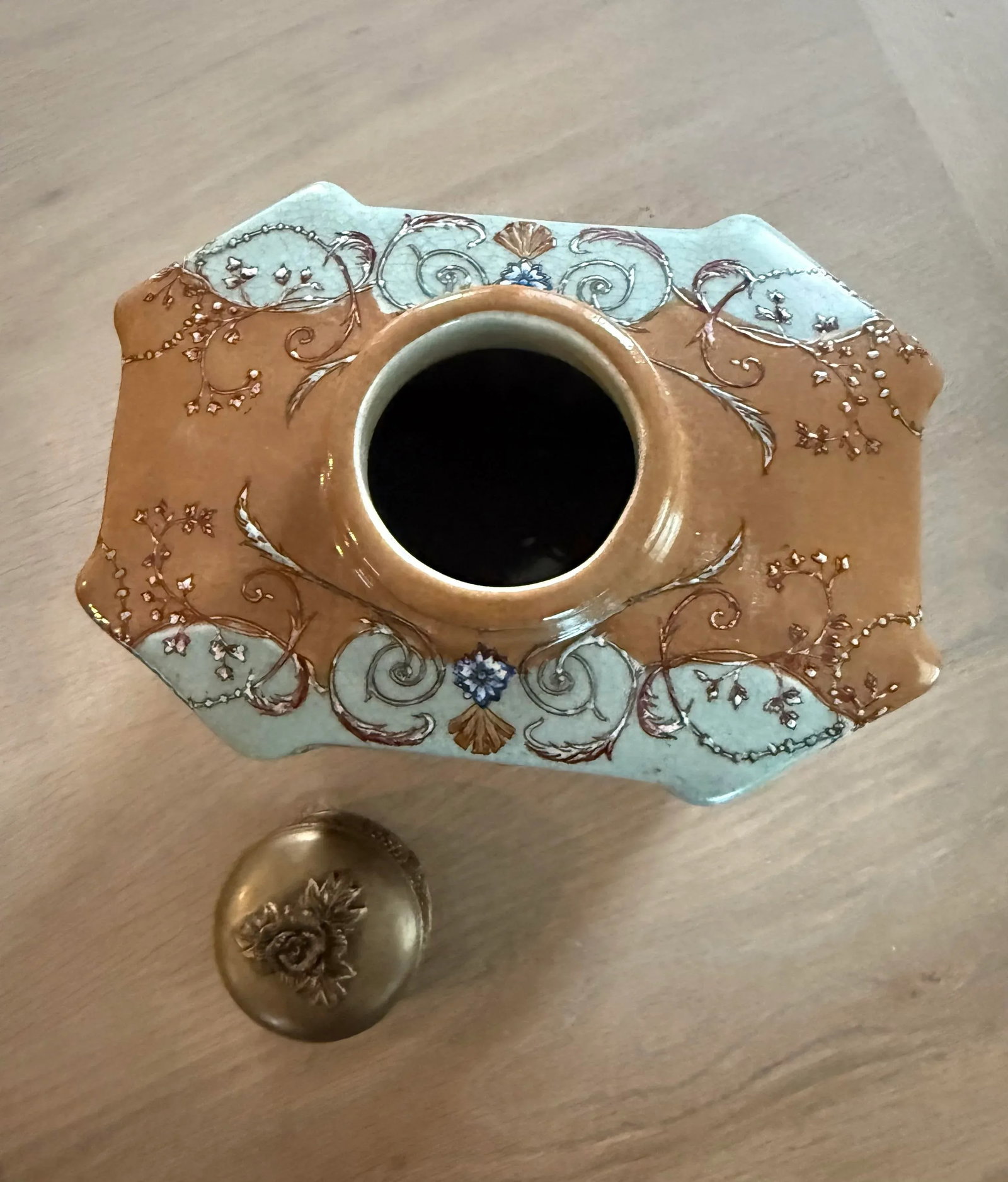 Vintage Wong Lee Tea Caddy Jar - 8