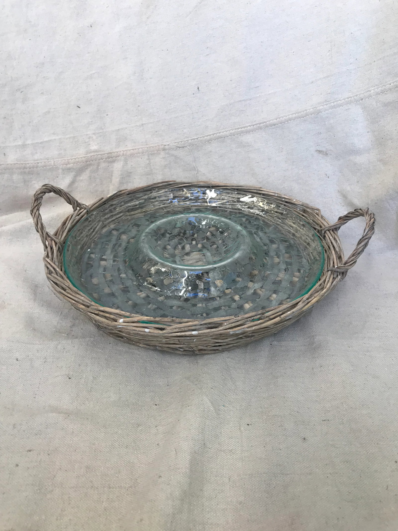Vintage 1990s Wicker/Glass Chip & Dip Platter - 8