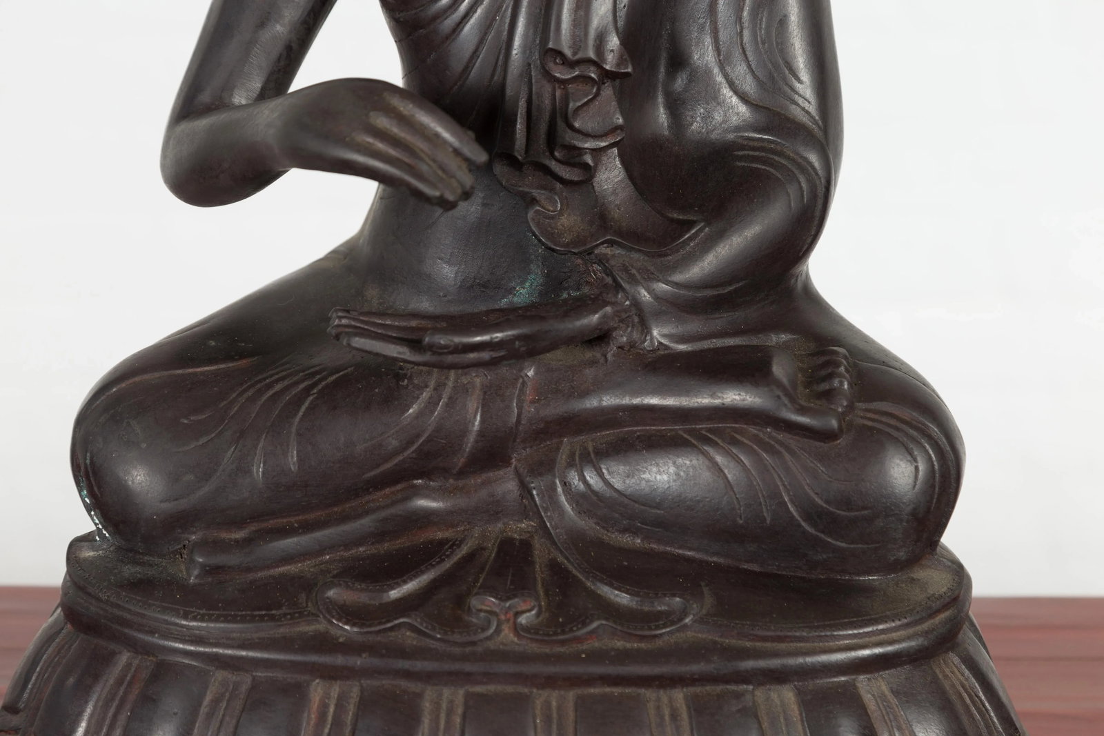 Mid 20th Century Vintage Bronze Lost Wax Sculpture Depicting a Praying Monk Sitting on a Base - 11