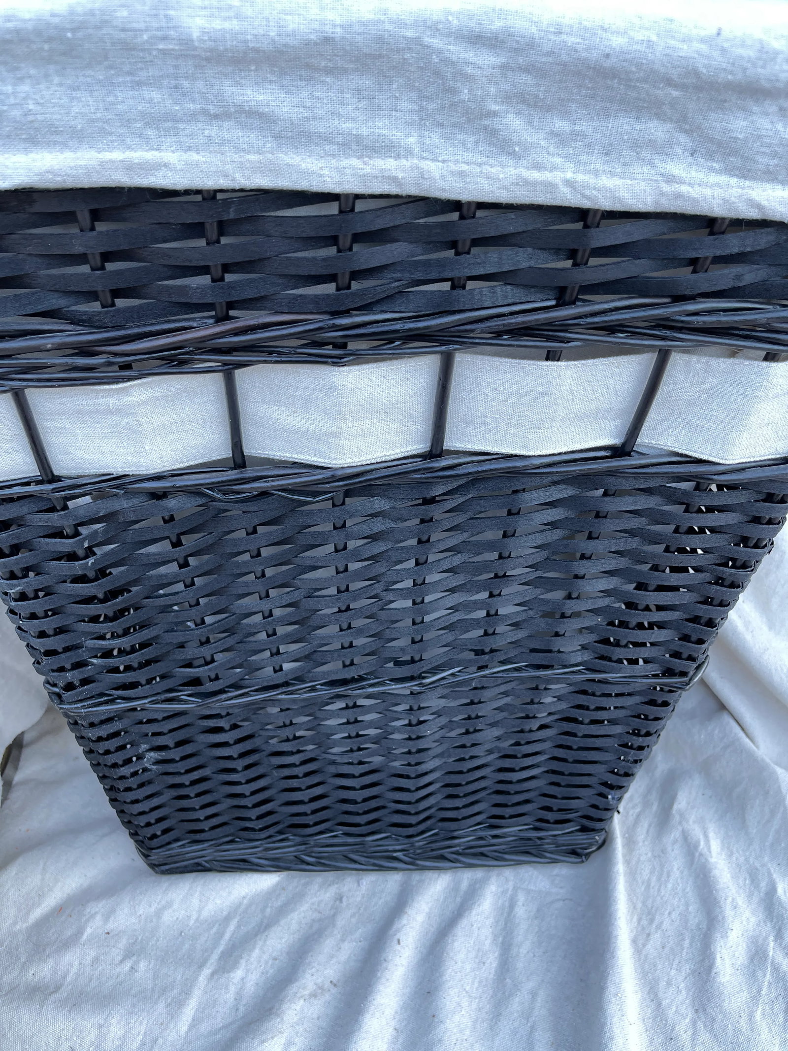 Black Woven Wicker Laundry Hamper with Lining - 4