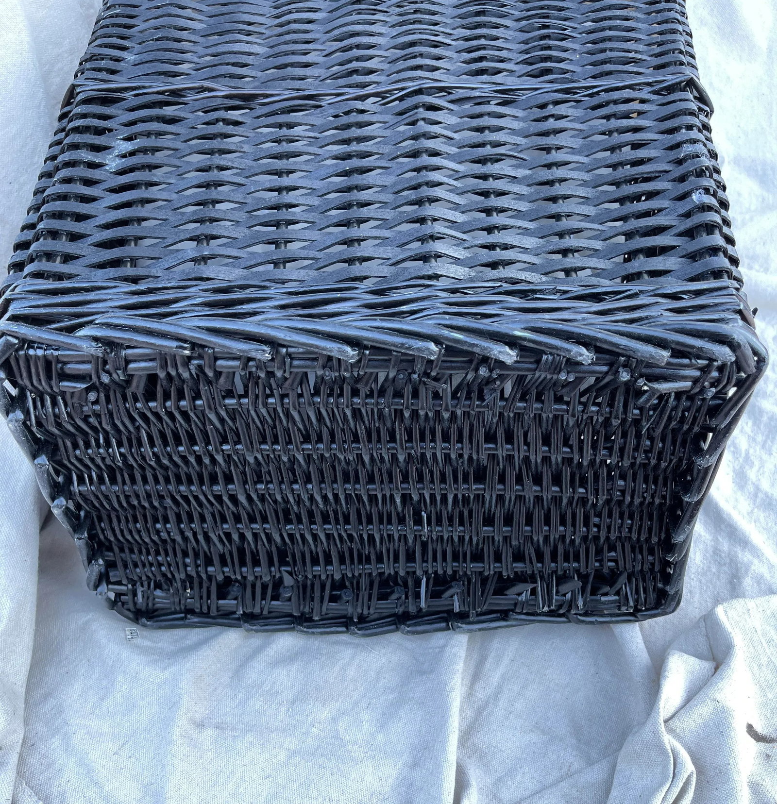 Black Woven Wicker Laundry Hamper with Lining - 8