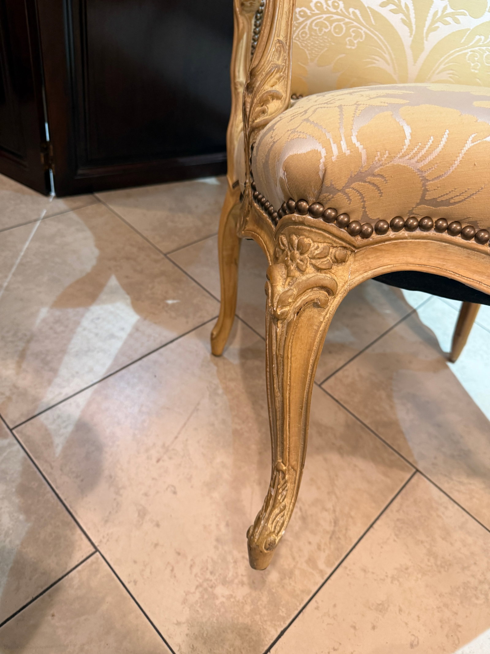 Pair of French Louis XV Style Bergères Attributed to Maison Jansen - 8