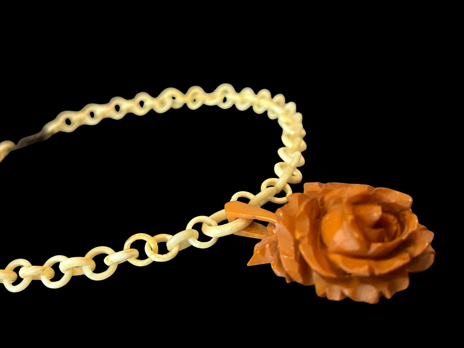 Vintage Bakelite Carved Butterscotch Rose Necklace –Celluloid Chain - 4