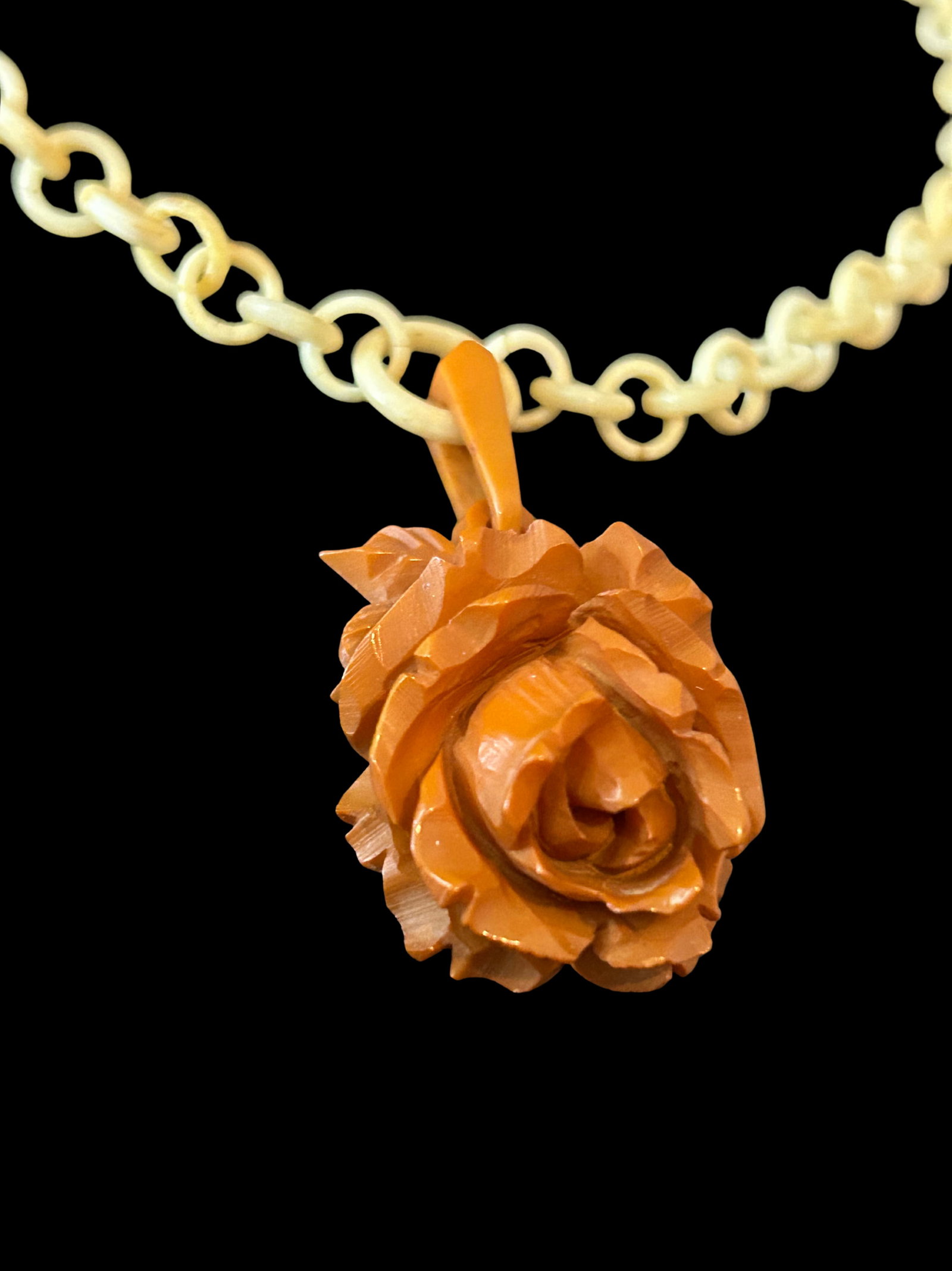 Vintage Bakelite Carved Butterscotch Rose Necklace –Celluloid Chain - 6