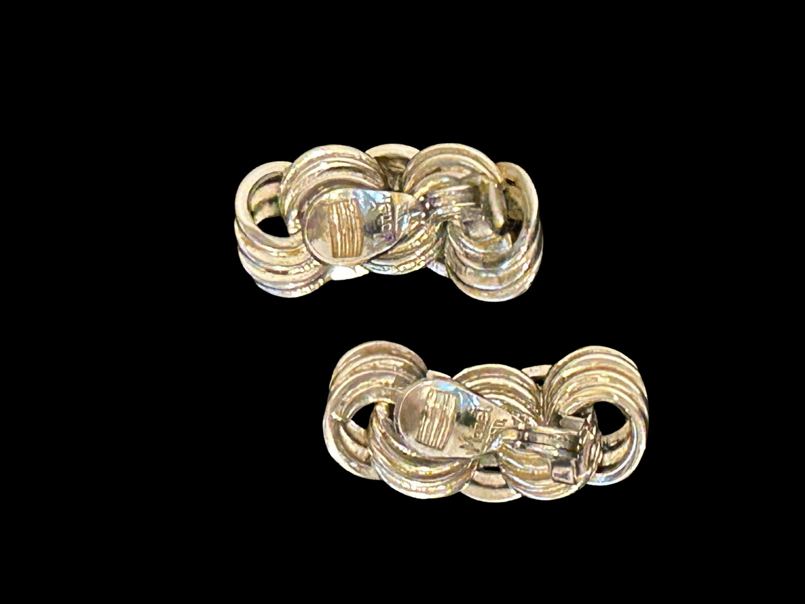 Vintage Monet Silver Tone Scroll Link Clip-on Earrings, A Pair - 3