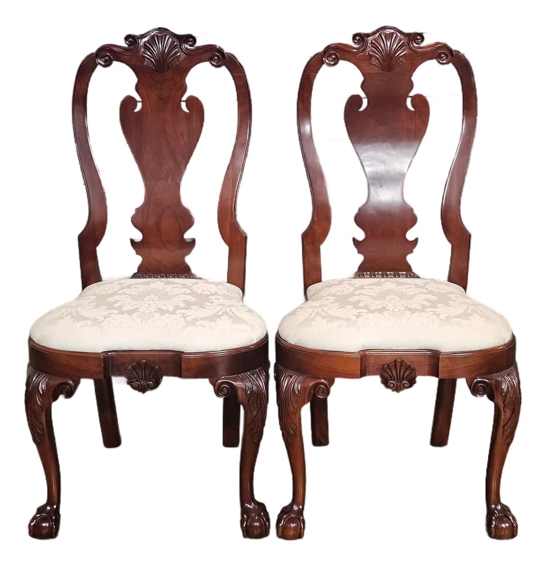 Pair of Kindel Winterthur Collection Mahogany Clawfoot Dinning Arm Chairs Silk: Store Item: Pair of KINDEL Winterthur Collection Mahogany Clawfoot Dinning Arm Chairs Silk Fabric Description: Set includes 2 side chairs. Reproduced from a Philadelphia 18th century Queen Anne chair