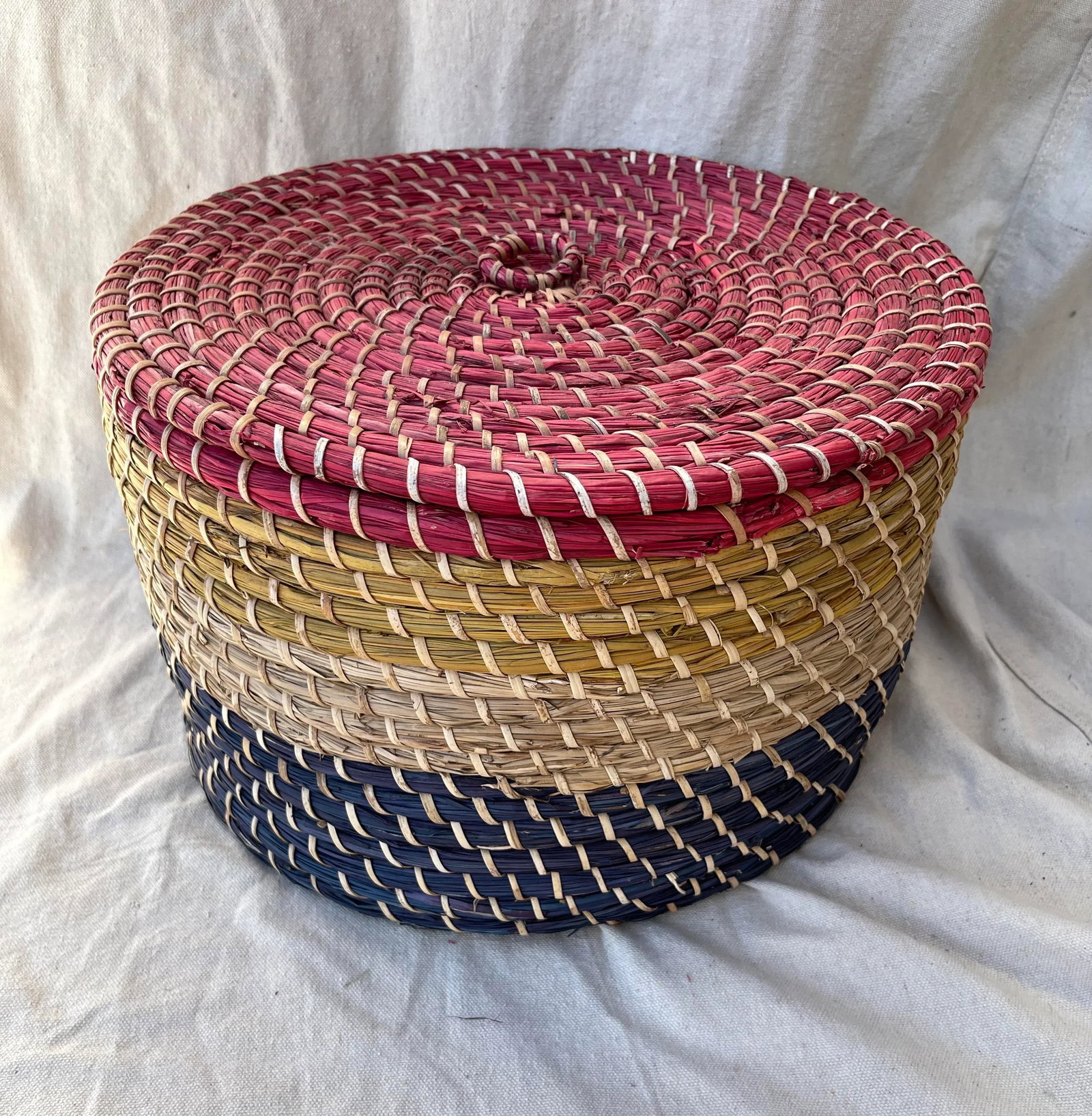 Vintage Med. Size Straw Coiled Multi-Color Basket - 3