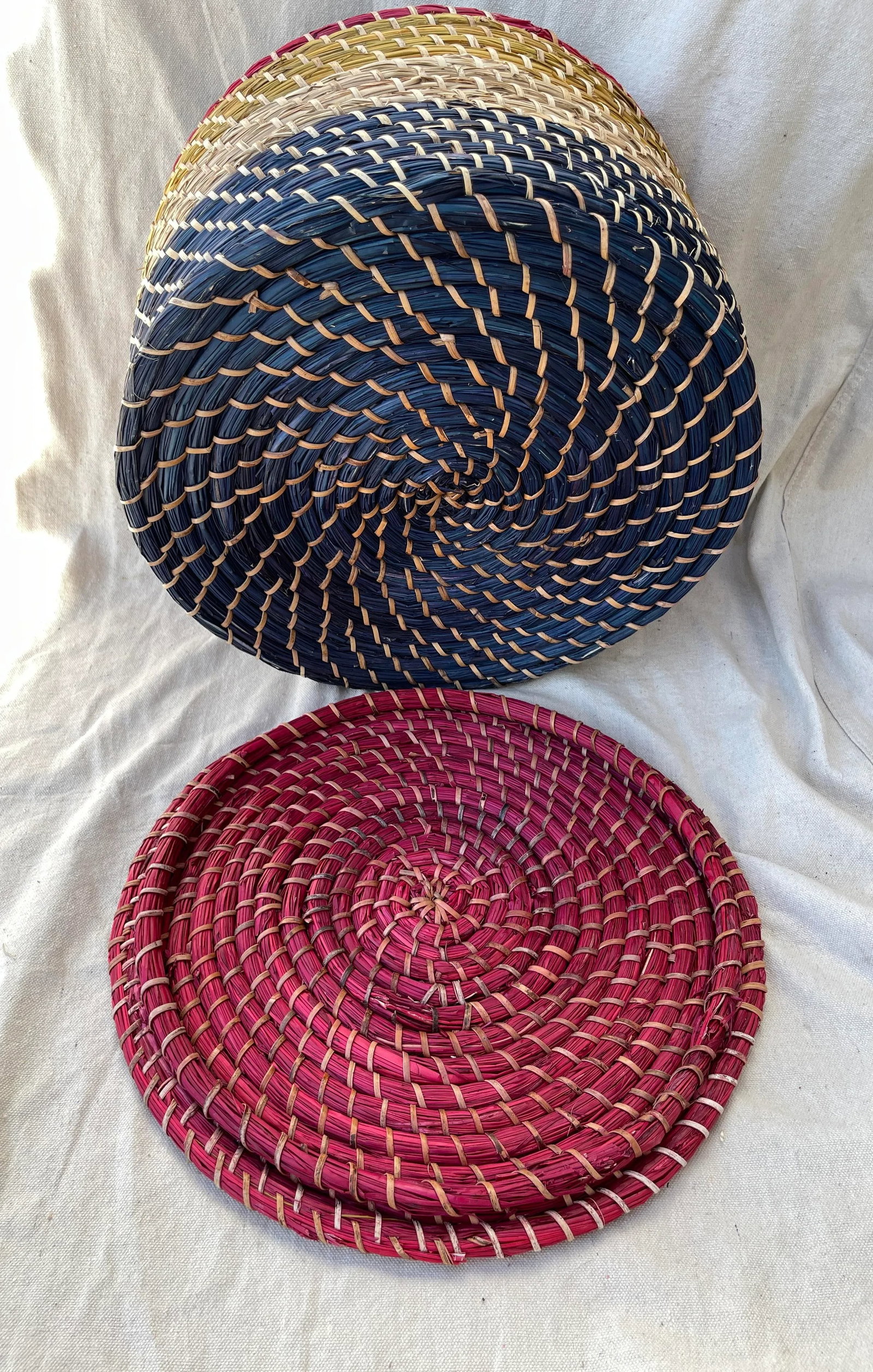 Vintage Med. Size Straw Coiled Multi-Color Basket - 5