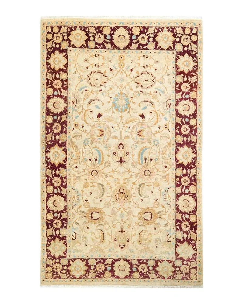 Mogul Collection Hand-Knotted Area Rug - Ivory 4' 7" x 7' 4" - 9