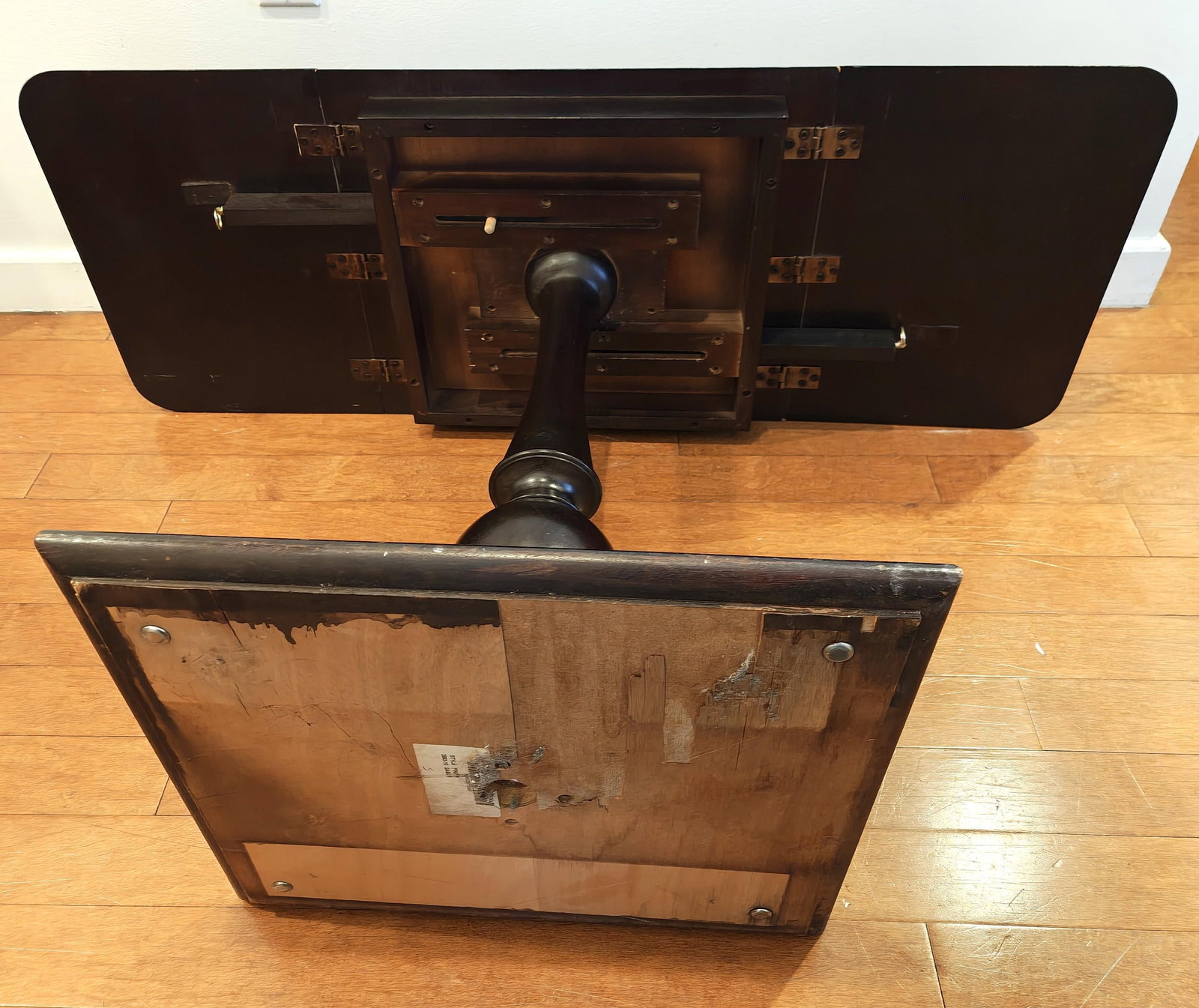 Thomas O'Brien Davis Mahogany Drop Leaf Side Tables - A Pair - 6