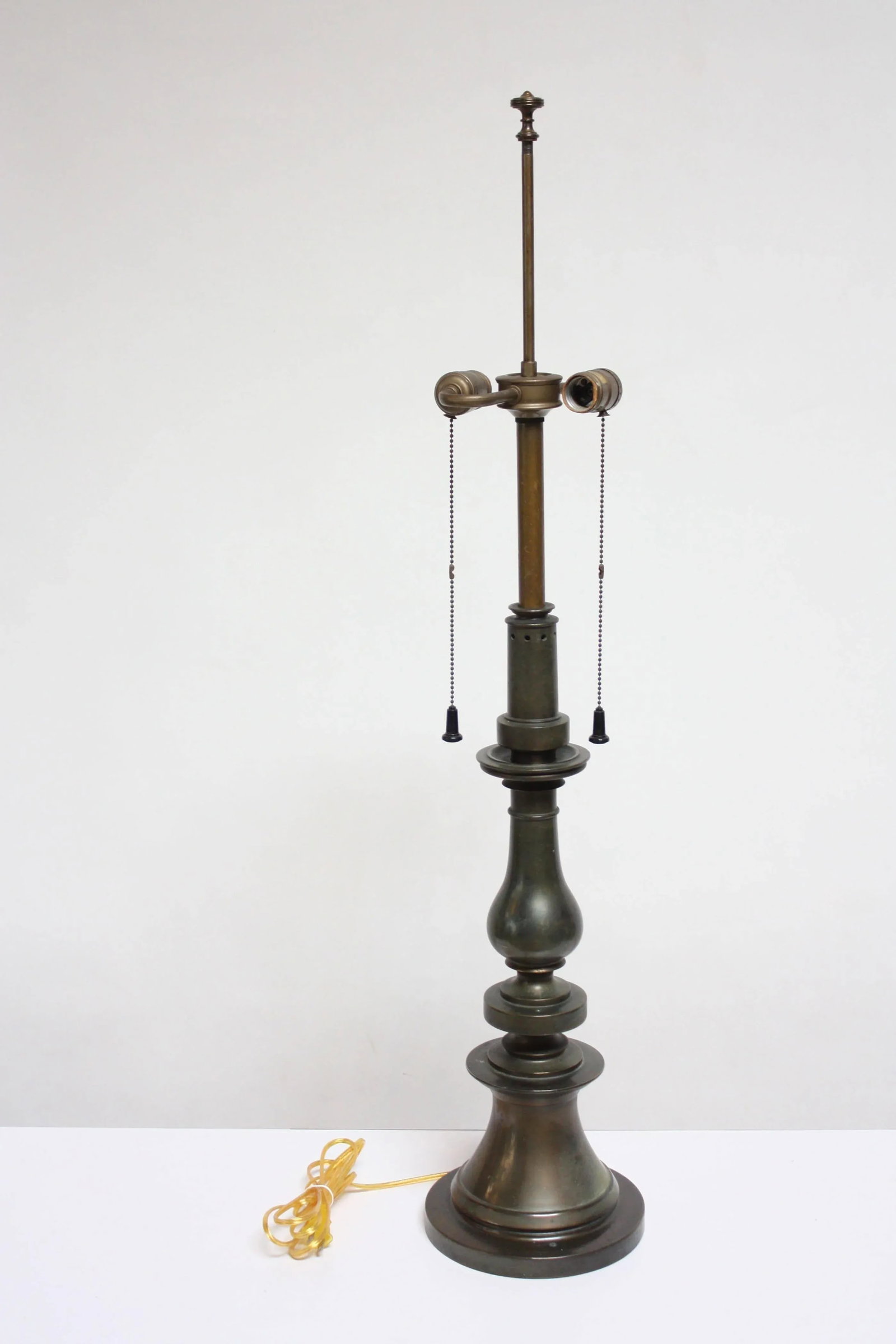 Oversized Stiffel Brass Table Lamp with Double Socket - 3