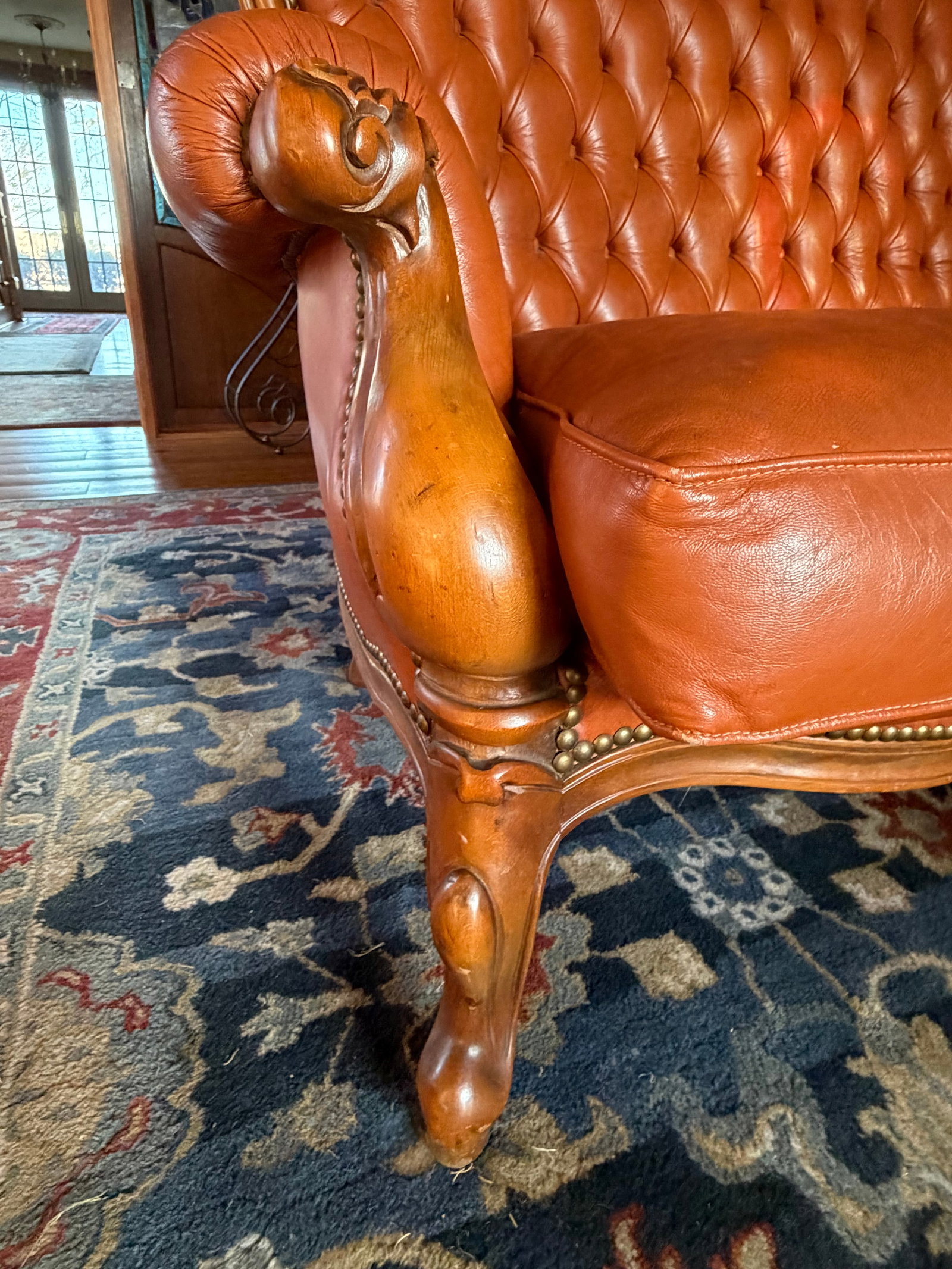 Victorian Style Tufted Leather Sofa With Carved Wood Frame, Vintage - 5