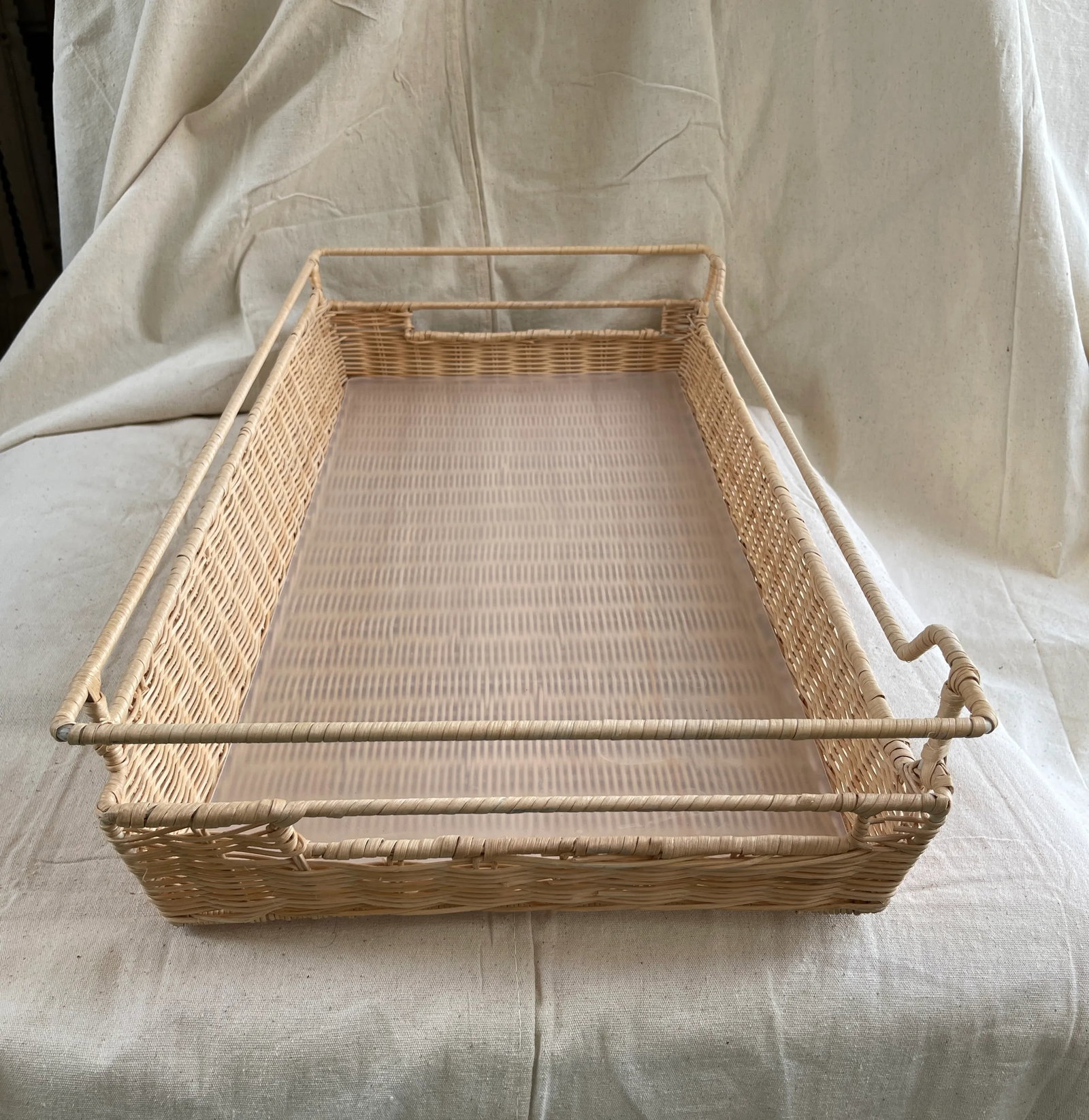 Vintage Rectangle Wicker Basket W/Plastic Insert - 2