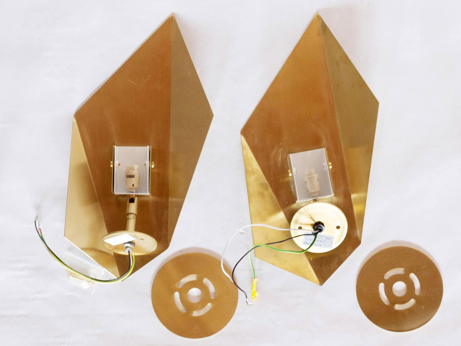 Pair of Contemporary Brass Abstract Folded Sconces - 2