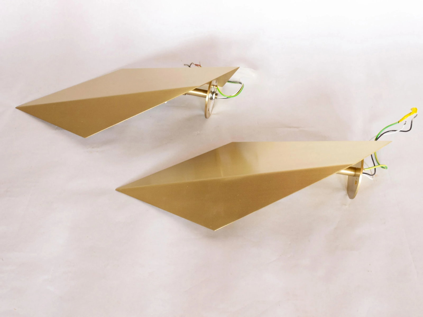 Pair of Contemporary Brass Abstract Folded Sconces - 6